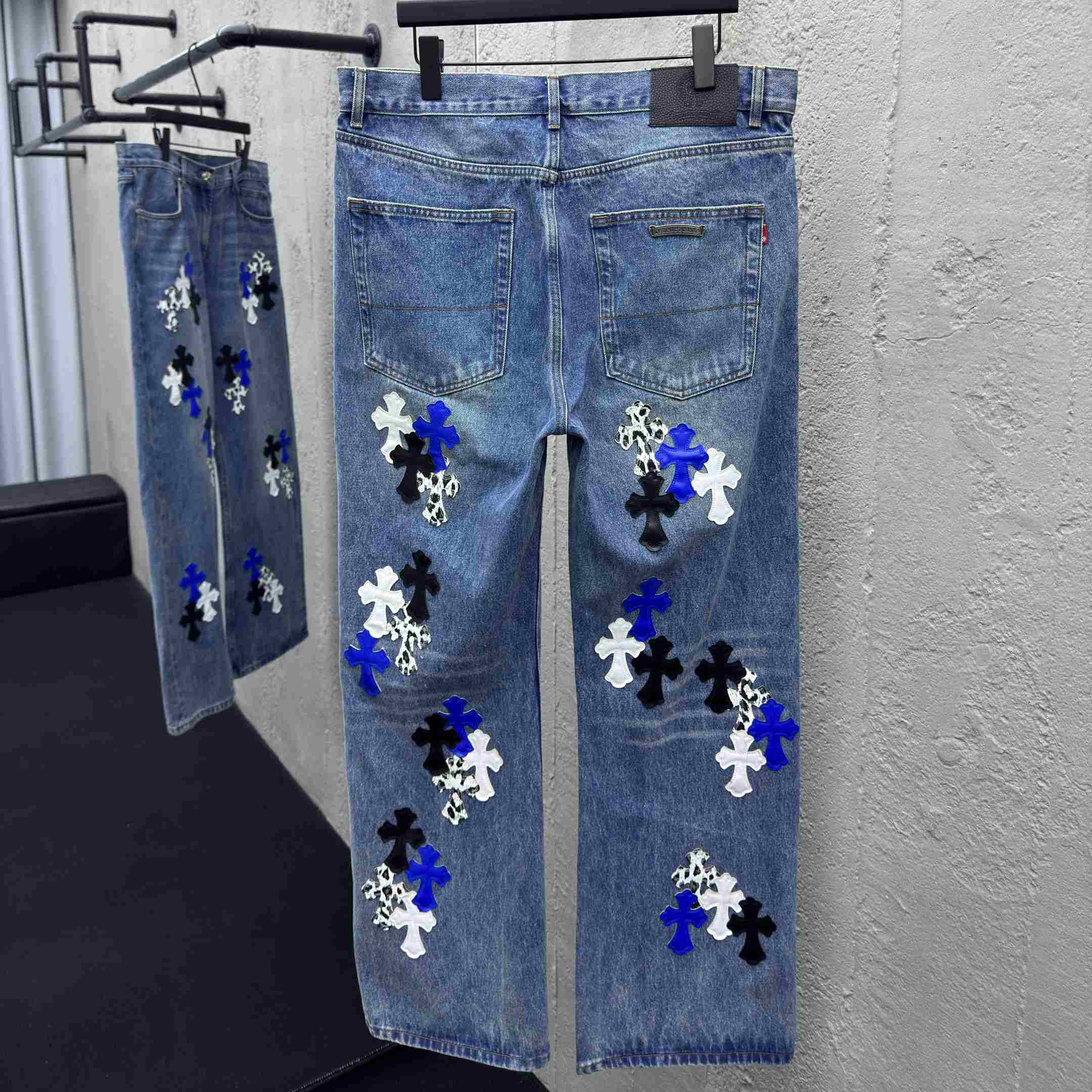 Chrome Hearts Jeans - DesignerGu