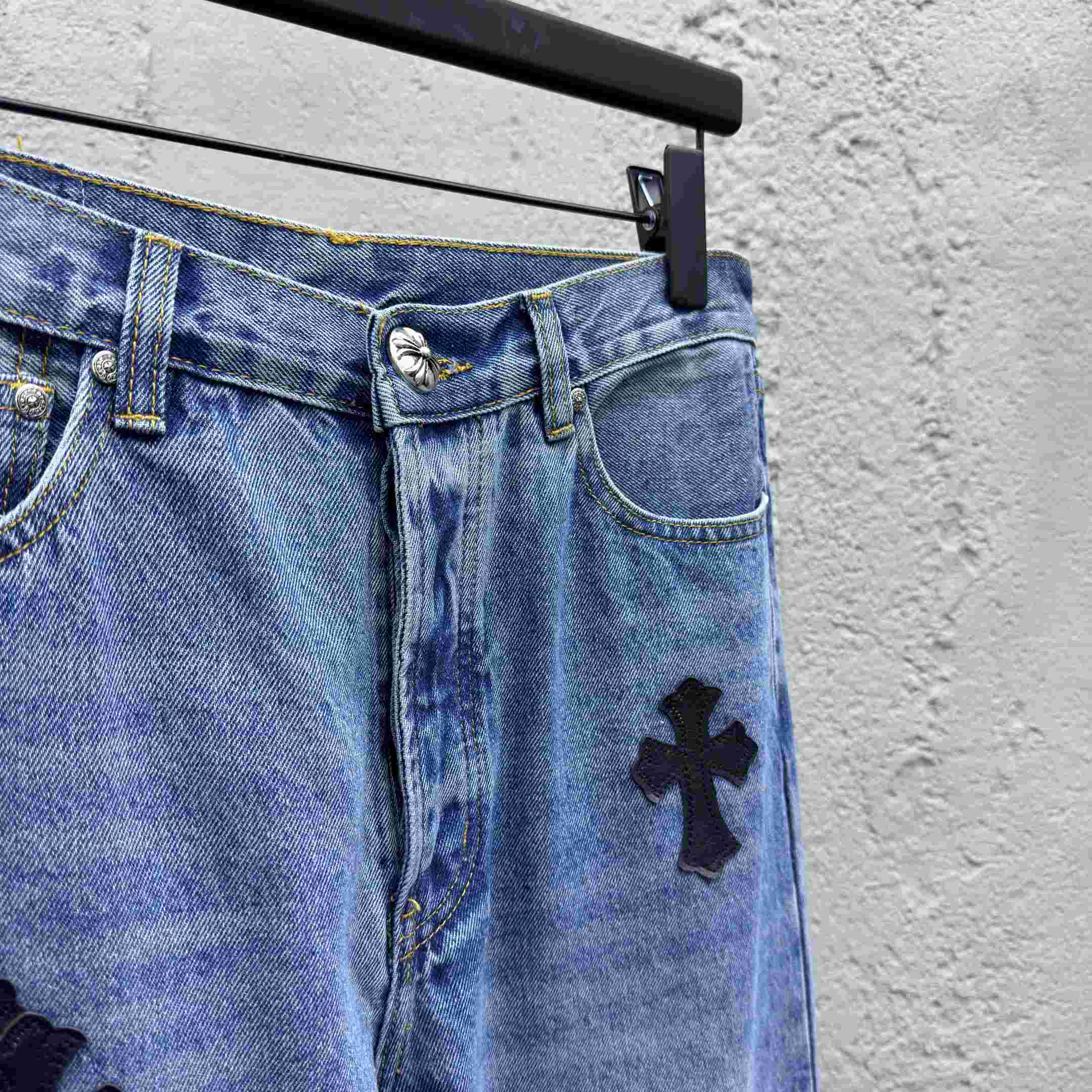 Chrome Hearts Jeans - DesignerGu