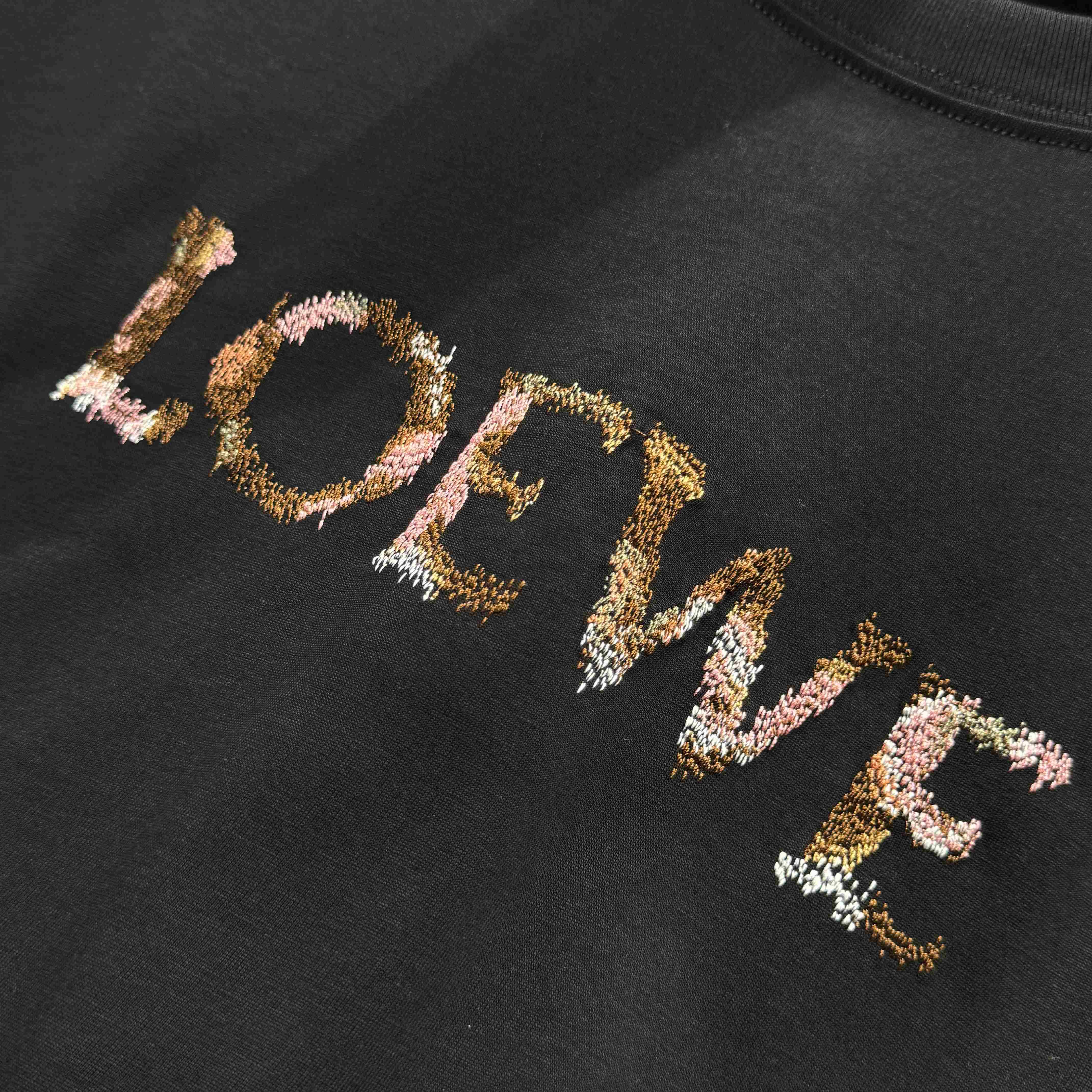 Loewe Relaxed Fit T-shirt In Cotton - DesignerGu