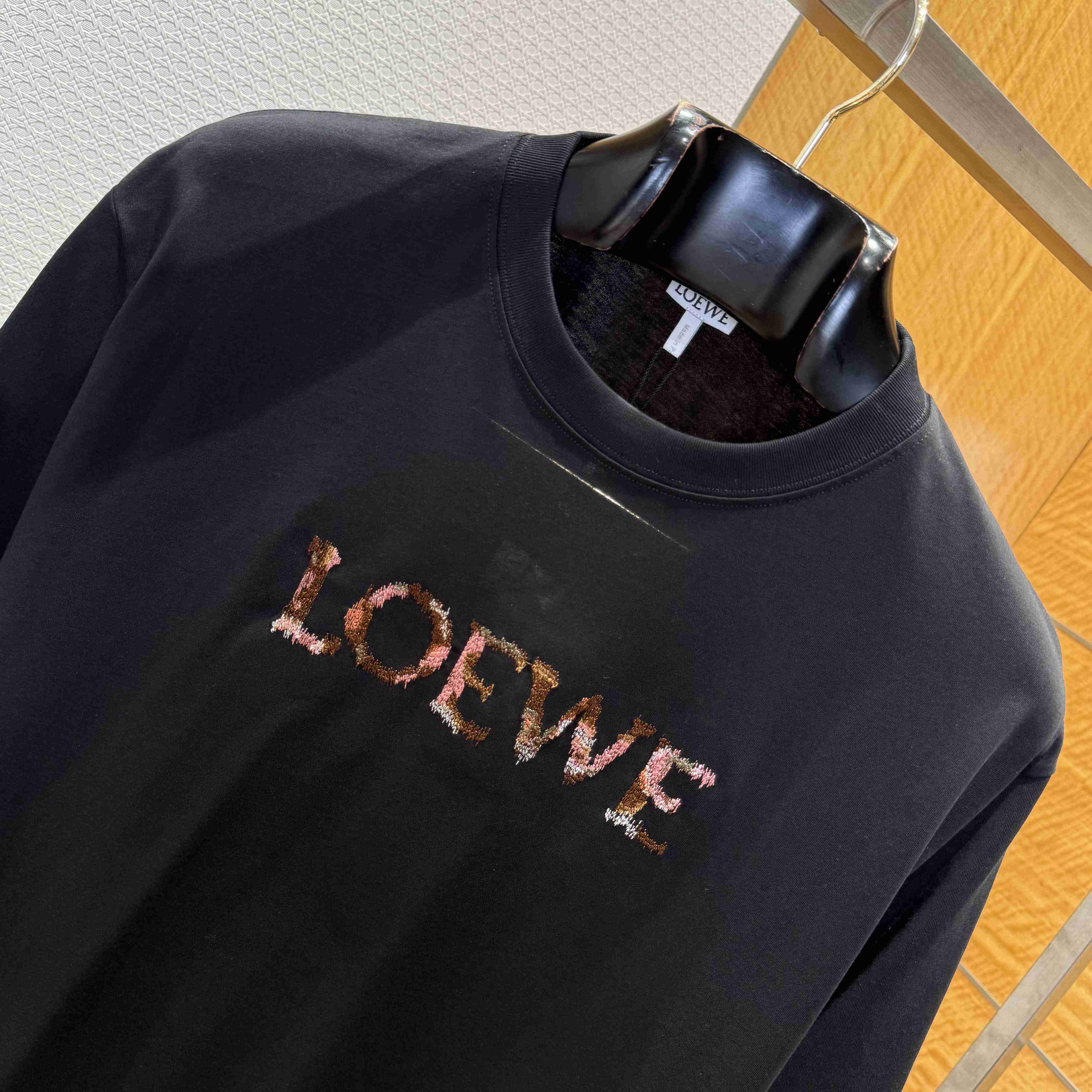 Loewe Relaxed Fit T-shirt In Cotton - DesignerGu