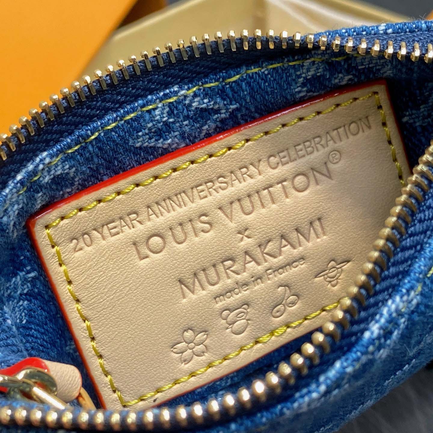 Louis Vuitton LV x TM Key Pouch   M14938 - DesignerGu