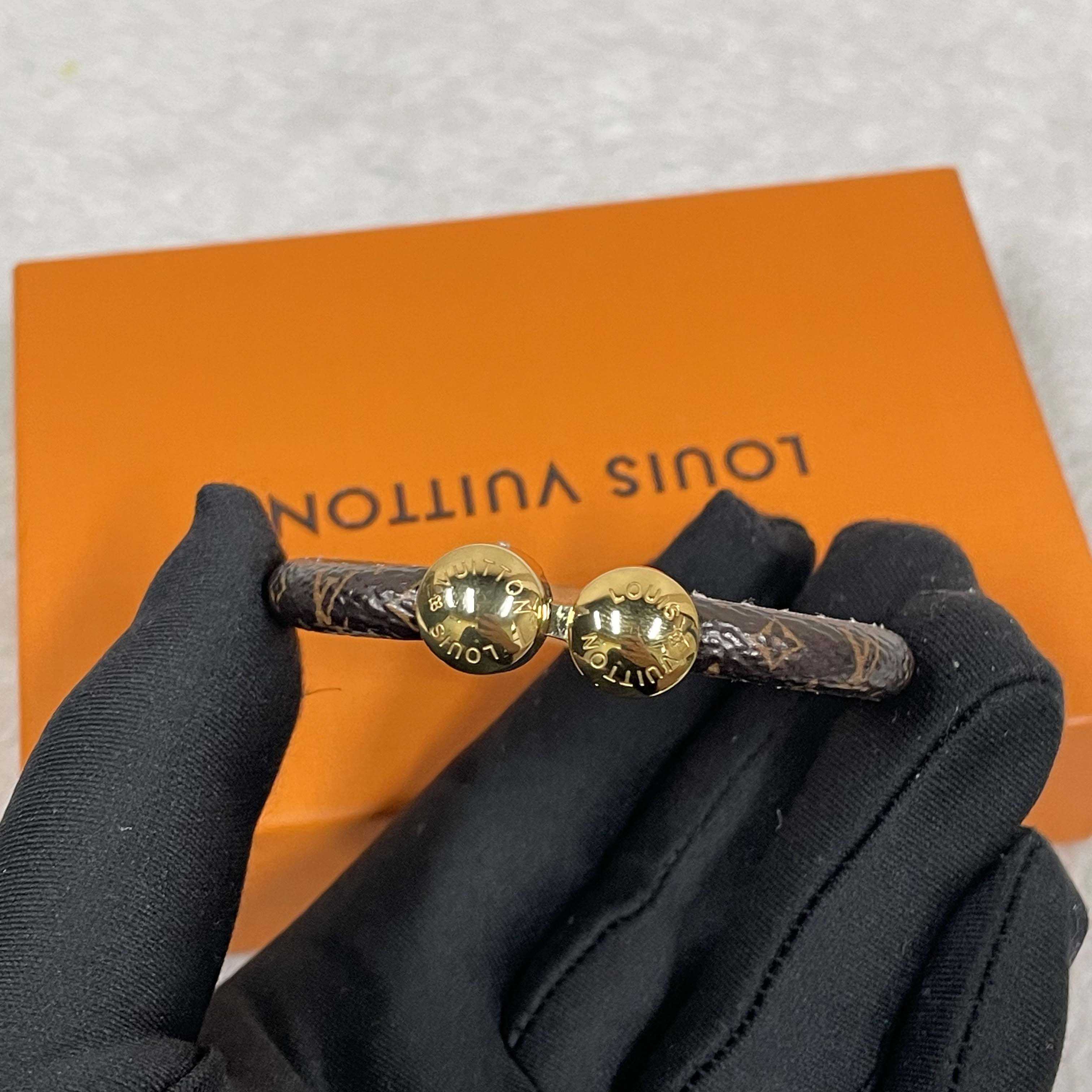 Louis Vuitton Bracelet    - DesignerGu