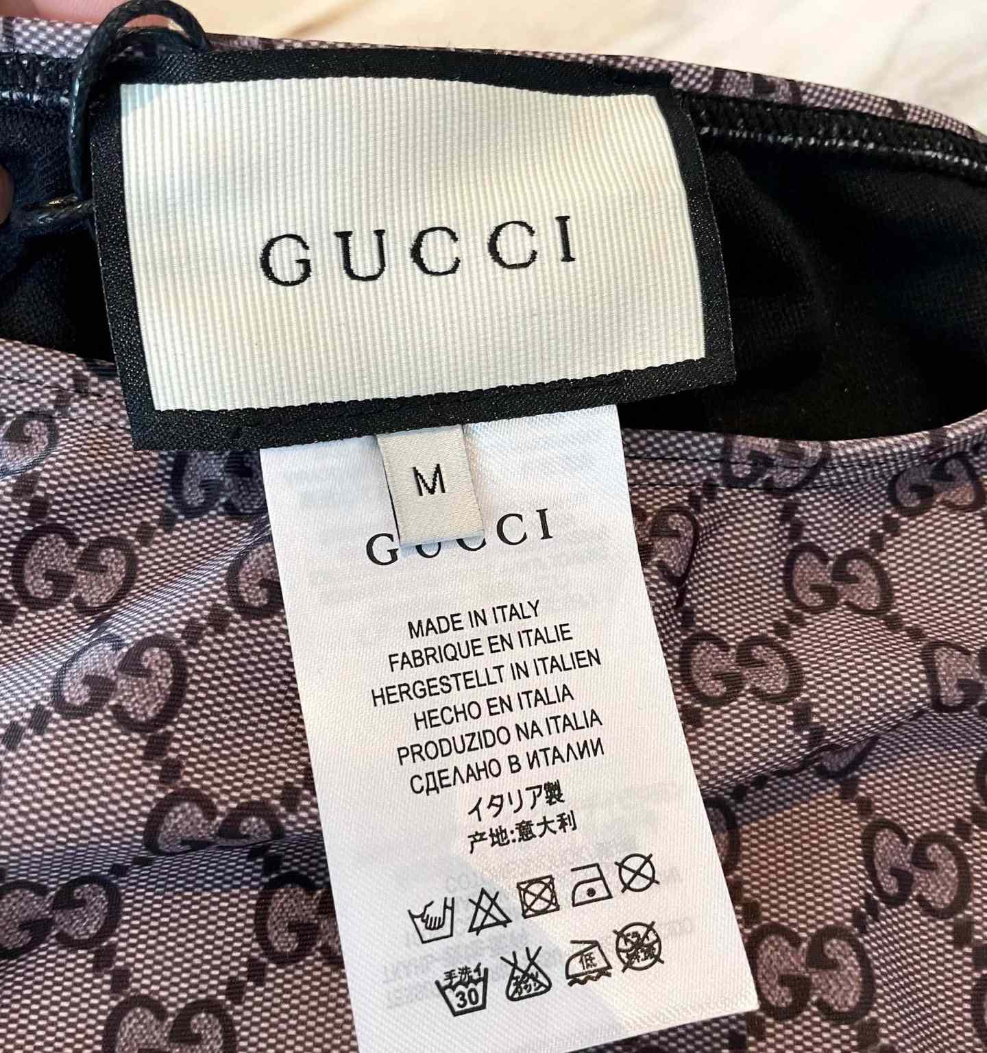 Gucci one-piece Swimsuit - DesignerGu