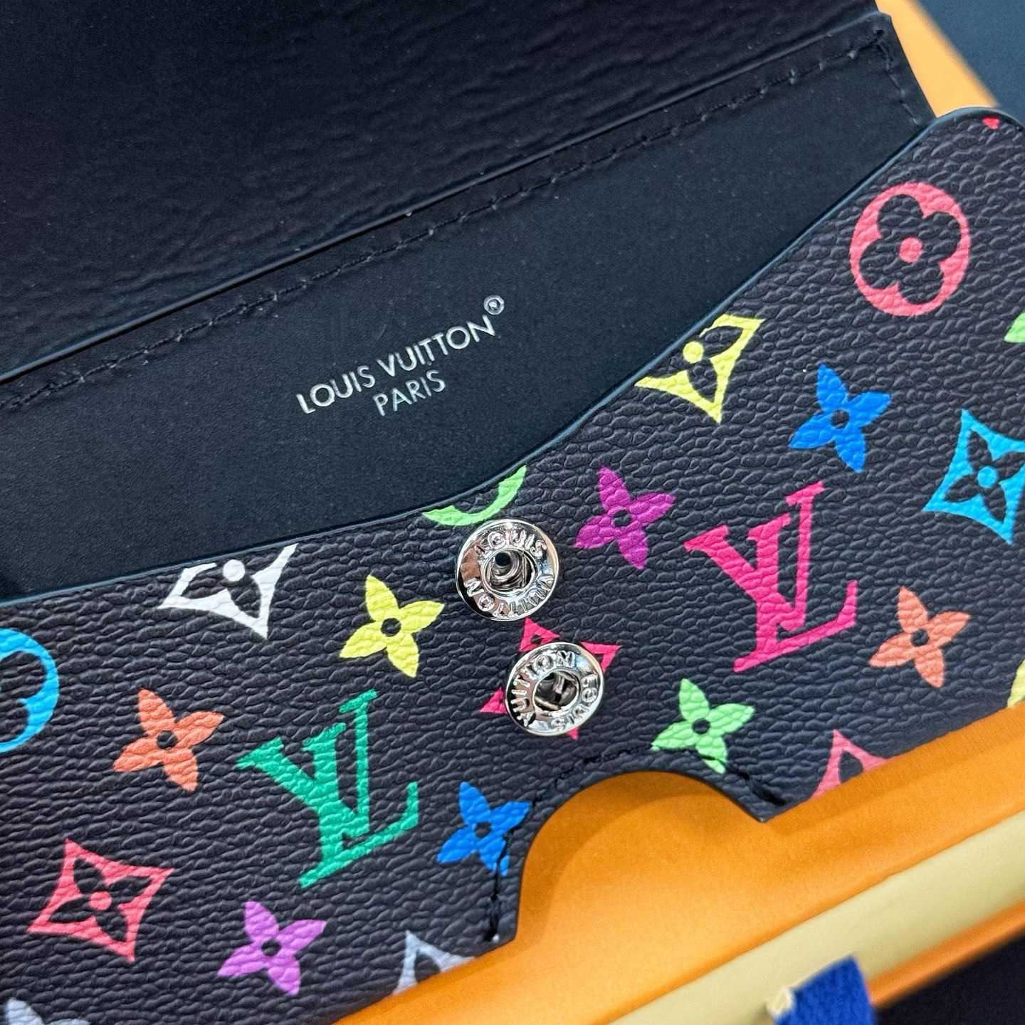 Louis Vuitton LV Glasses Holder    - DesignerGu