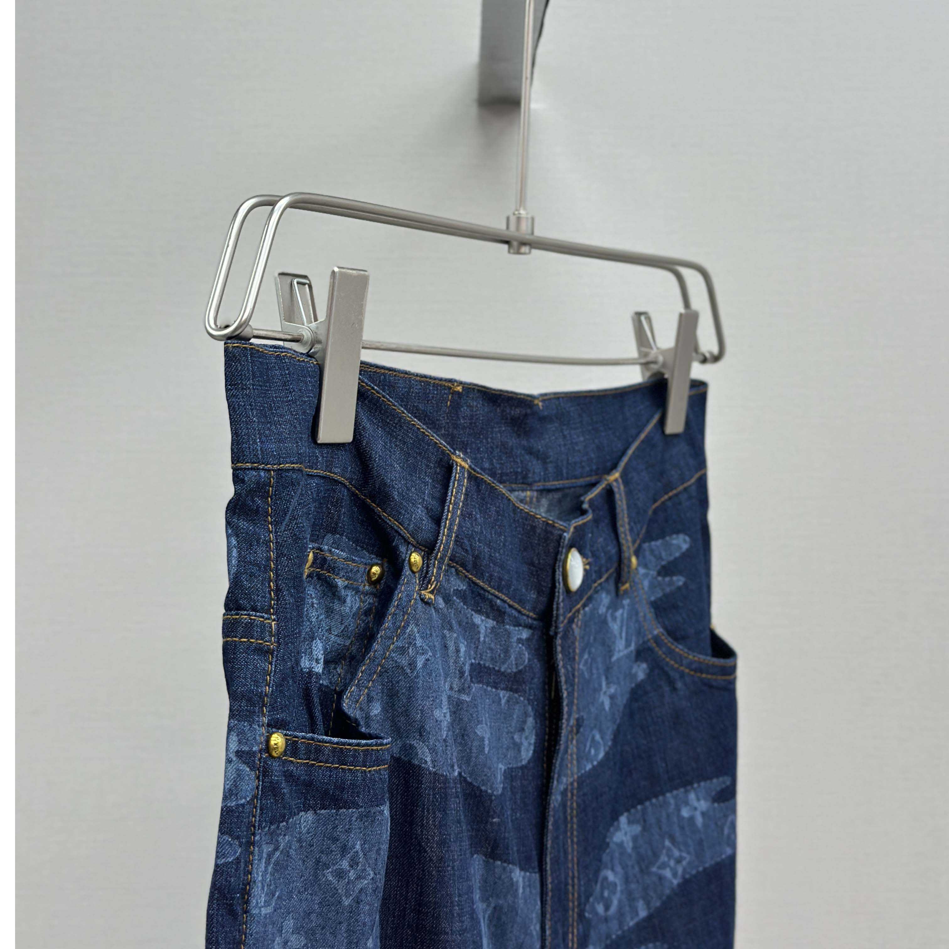 Louis Vuitton Monogram Chambray Shorts   1AILU6 - DesignerGu