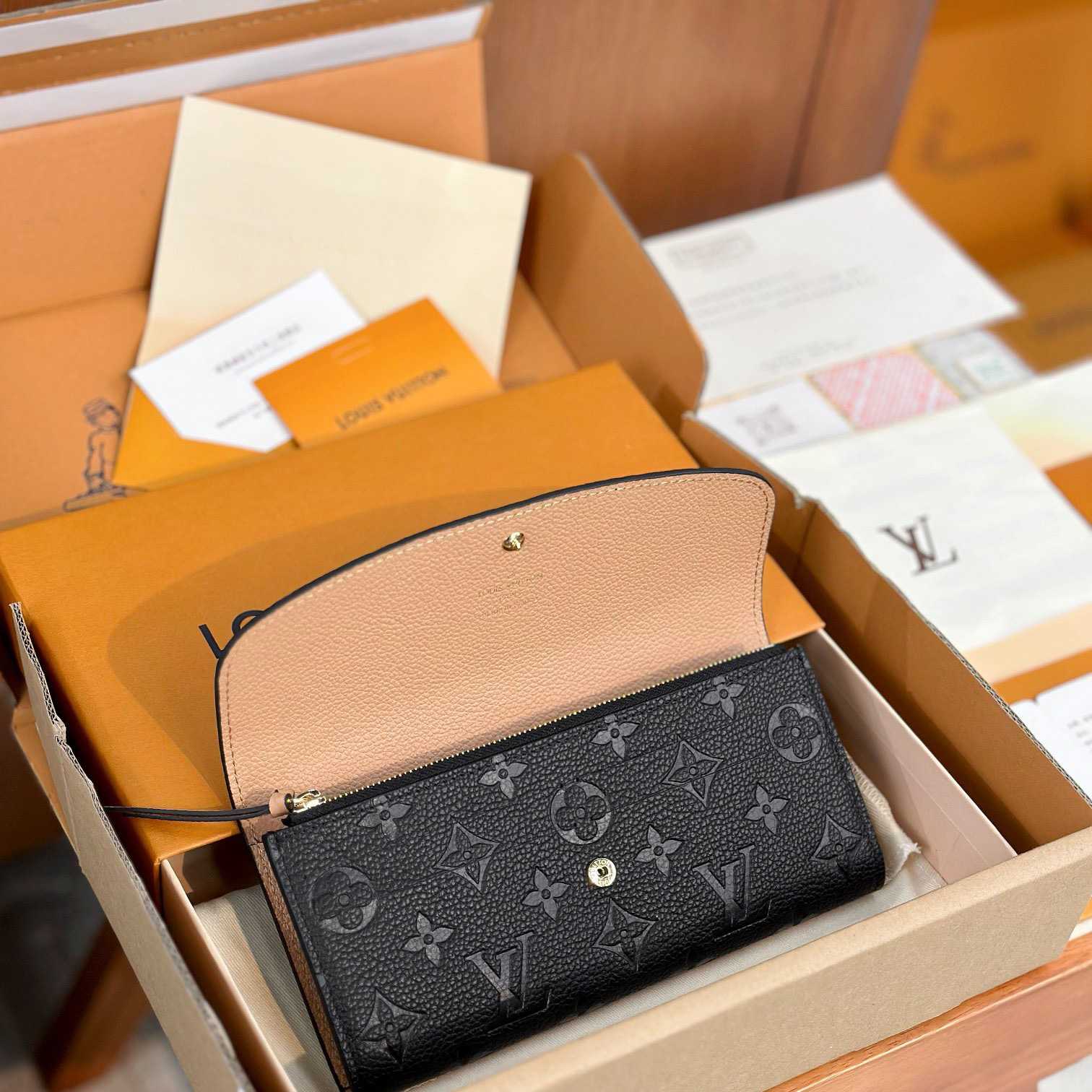 Louis Vuitton Emilie Wallet  M62369 - DesignerGu