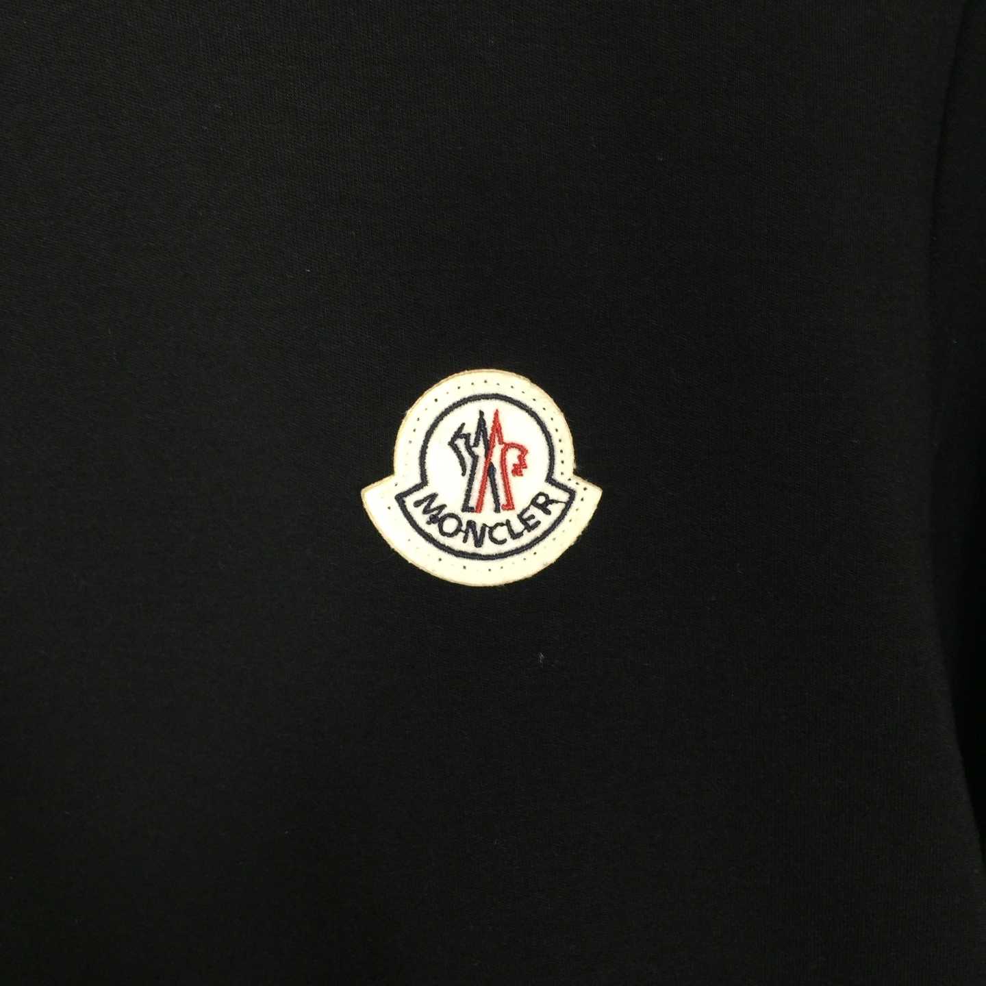Moncler Long Sleeves - DesignerGu