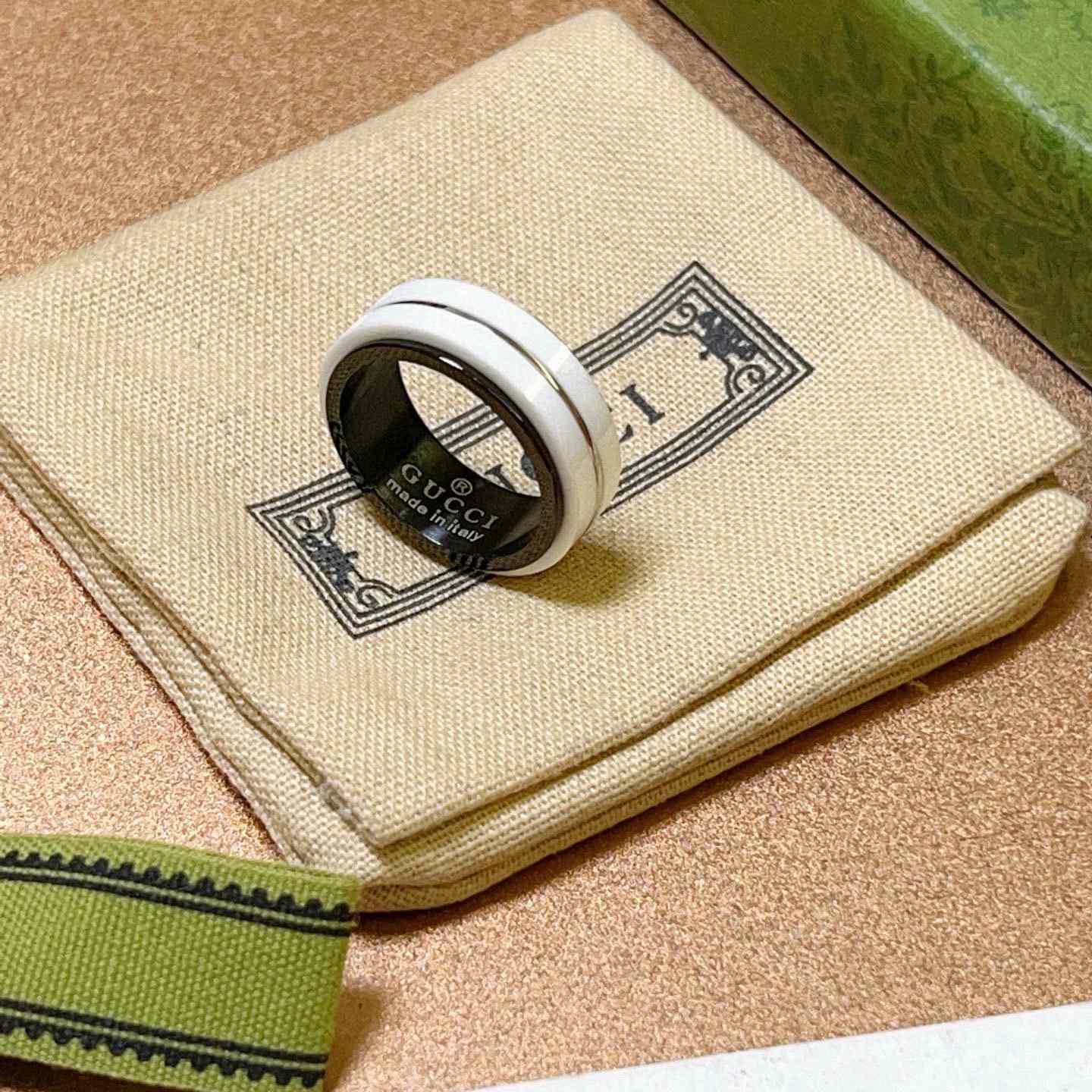Gucci Ring  - DesignerGu
