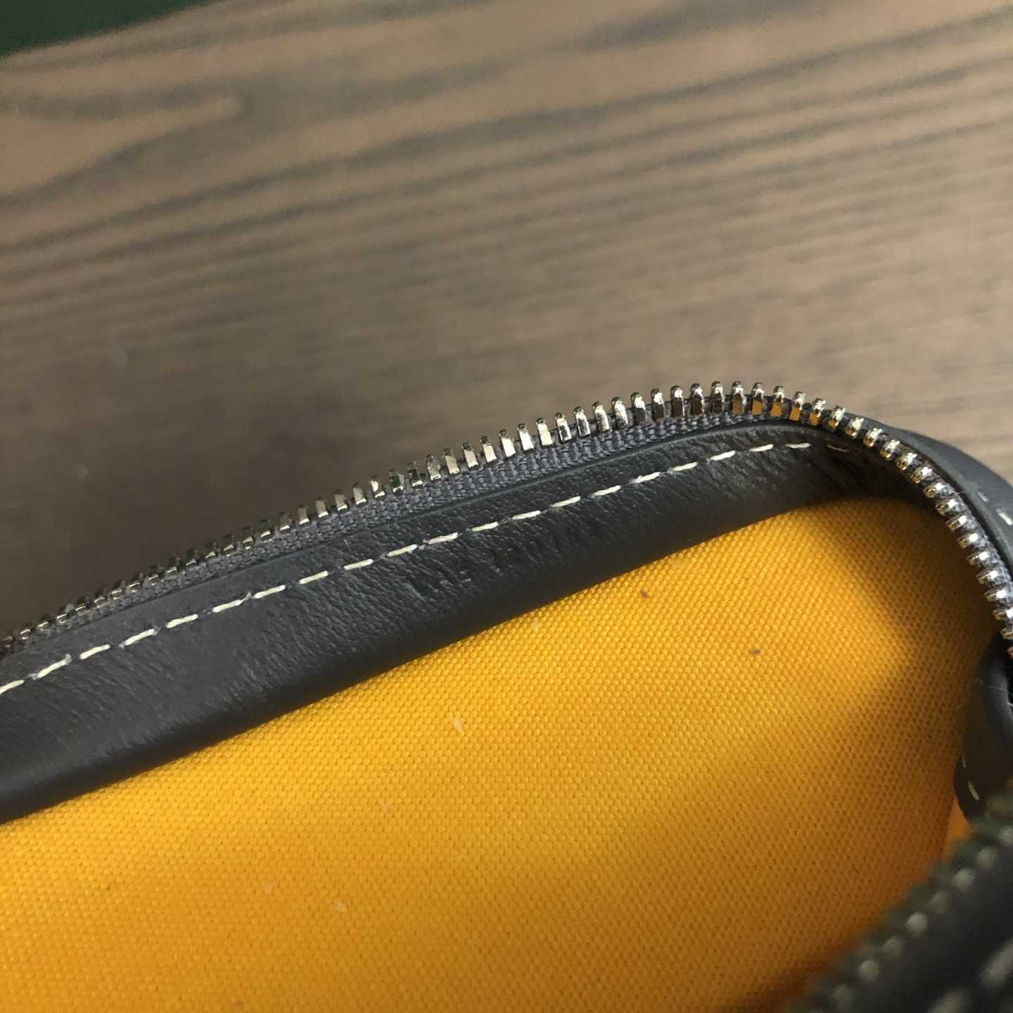 Goyard Jouvence MM Toiletry Bag - DesignerGu