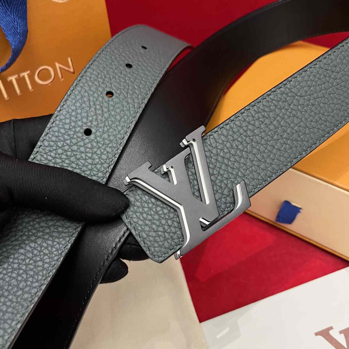 Louis Vuitton 40mm Reversible Belt  - DesignerGu