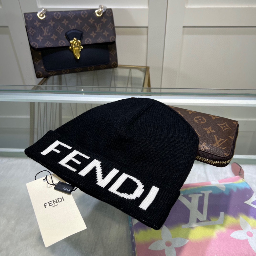 Fendi Beanie - DesignerGu