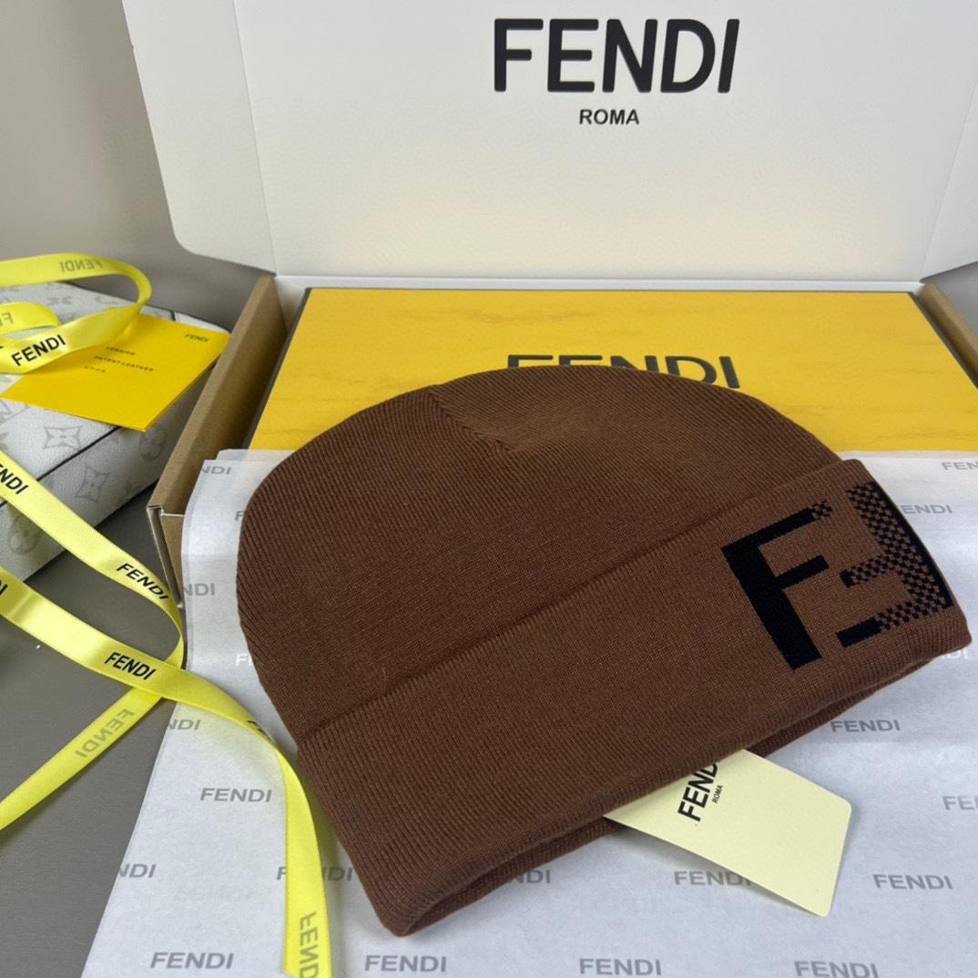 Fendi FF-jacquard Beanie - DesignerGu