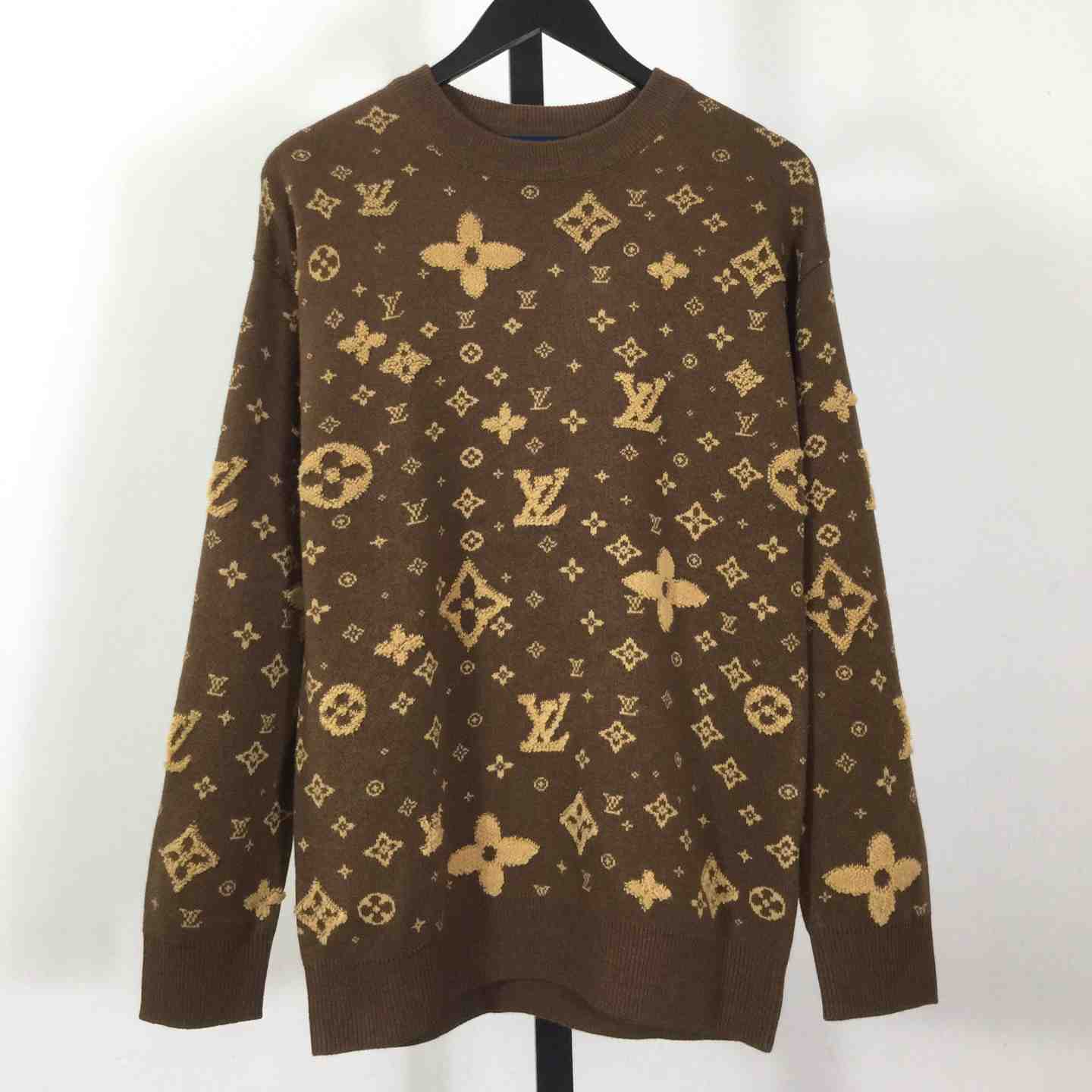 Louis Vuitton Monogram Wool Blend Pullover Louis Vuitton Monogram Wool Blend Pullover - DesignerGu