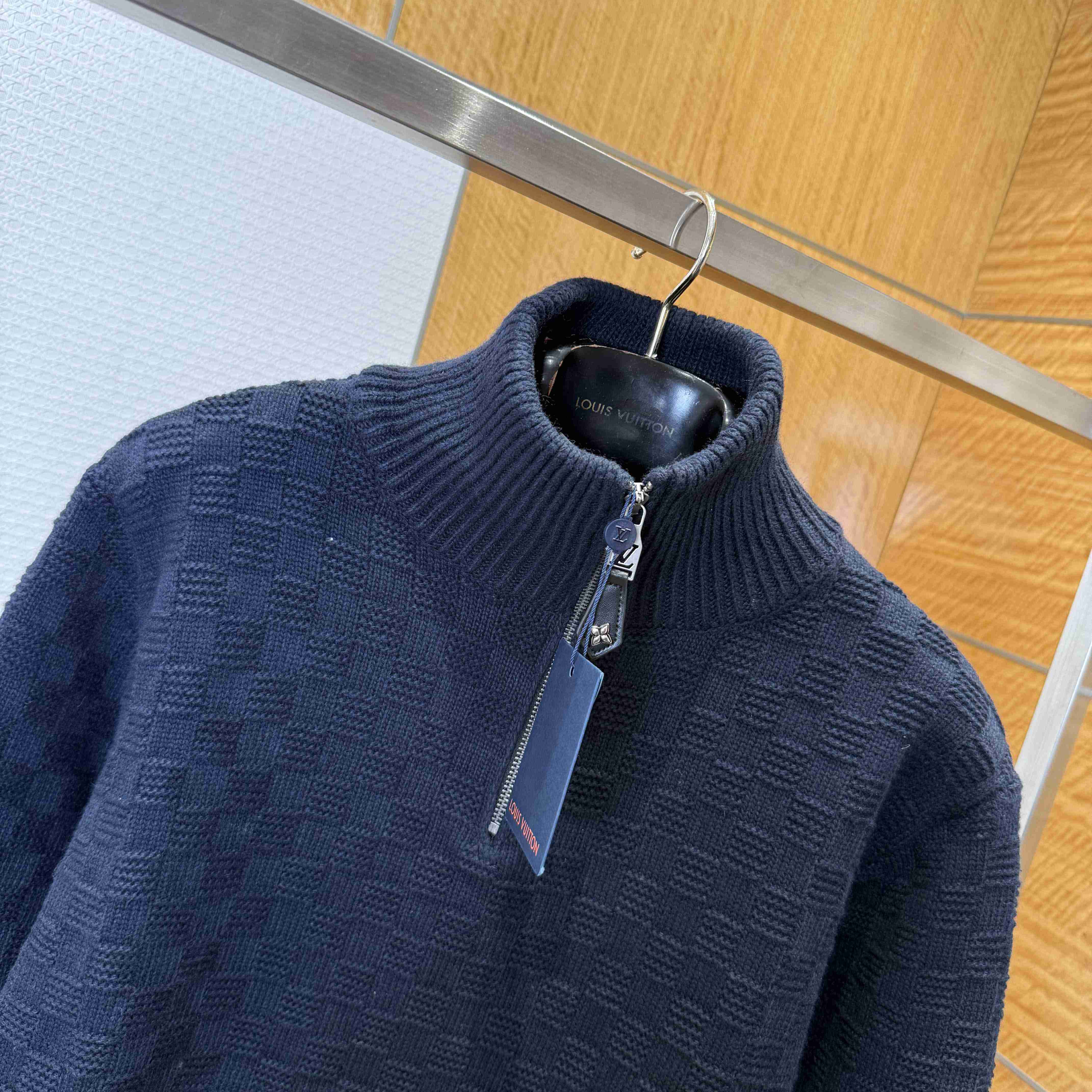 Louis Vuitton Cashmere-Wool Blend Half-Zip Pullover   1AIHNA - DesignerGu