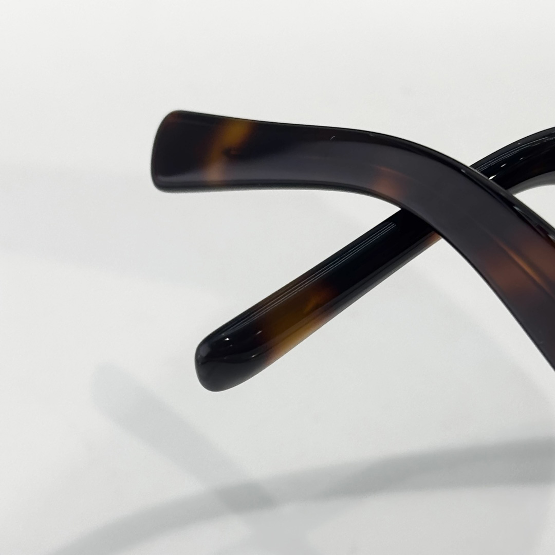 Saint Laurent SL832 Sunglasses   - DesignerGu