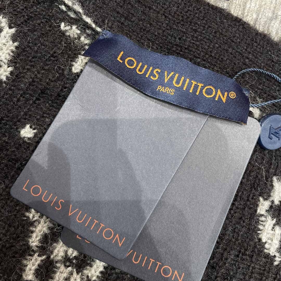 Louis Vuitton Monogram Mohair Cardigan   1AIOX9 - DesignerGu