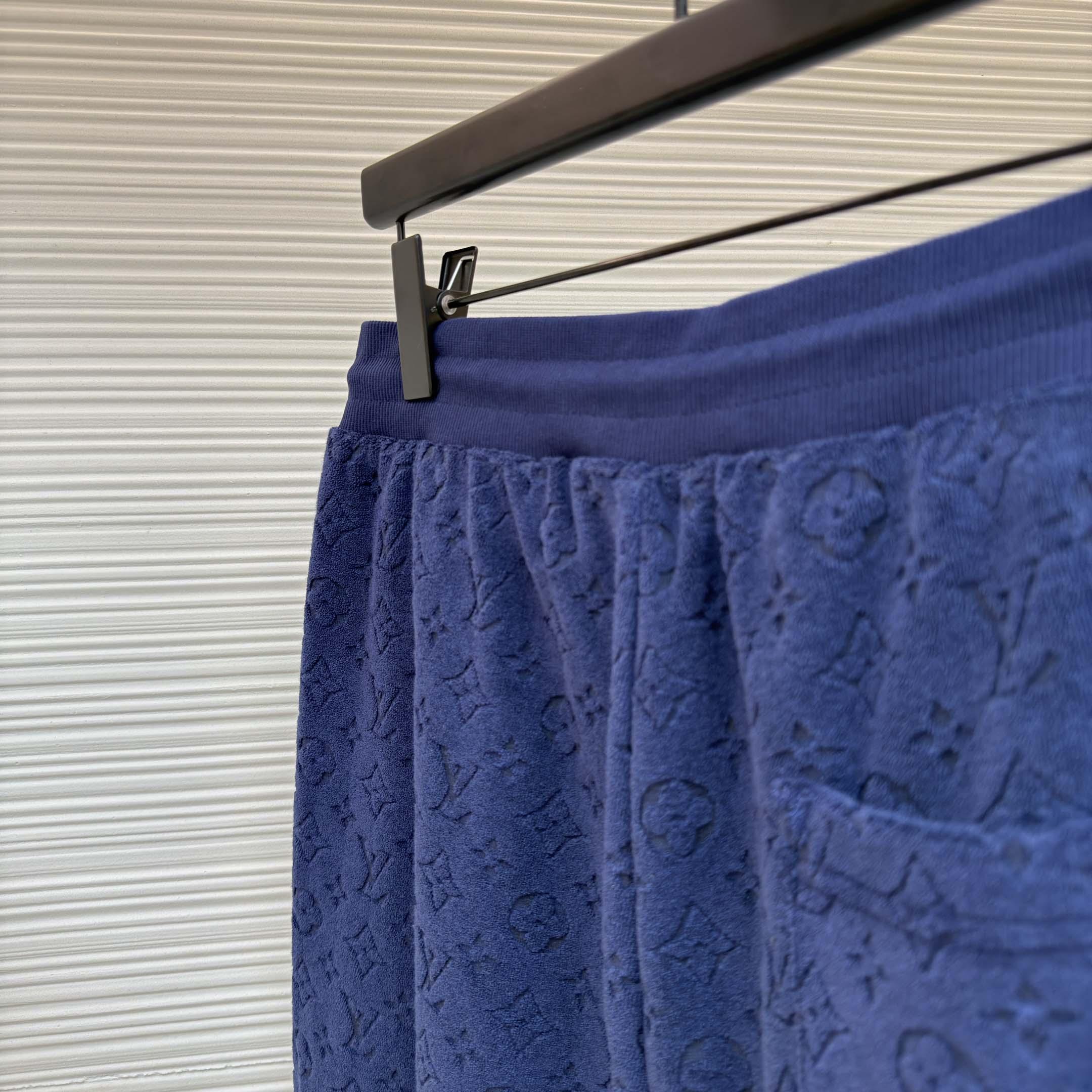 Louis Vuitton Monogram French Terry Shorts    1AHUX6 - DesignerGu