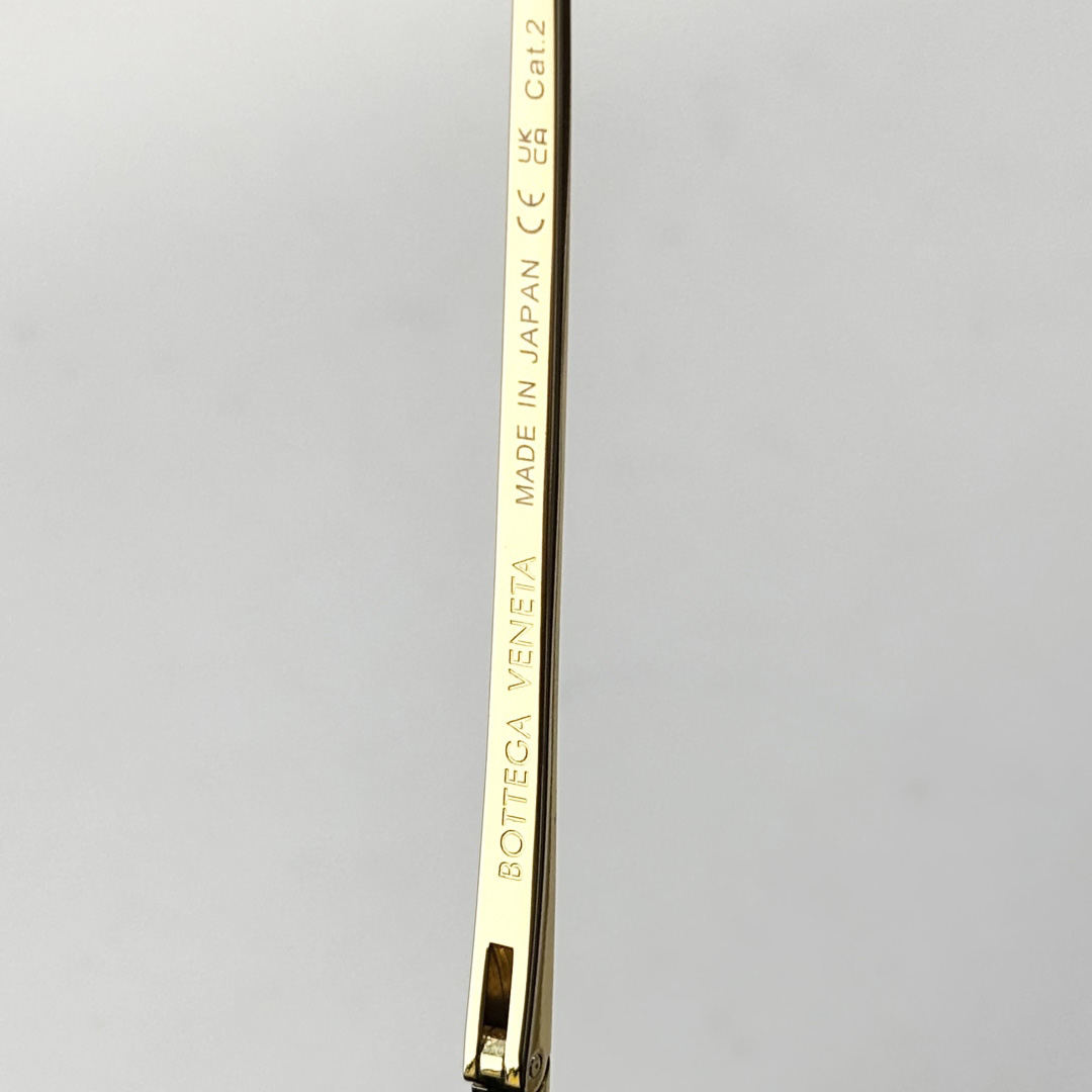 Bottega Veneta BV1436S Sunglasses   - DesignerGu