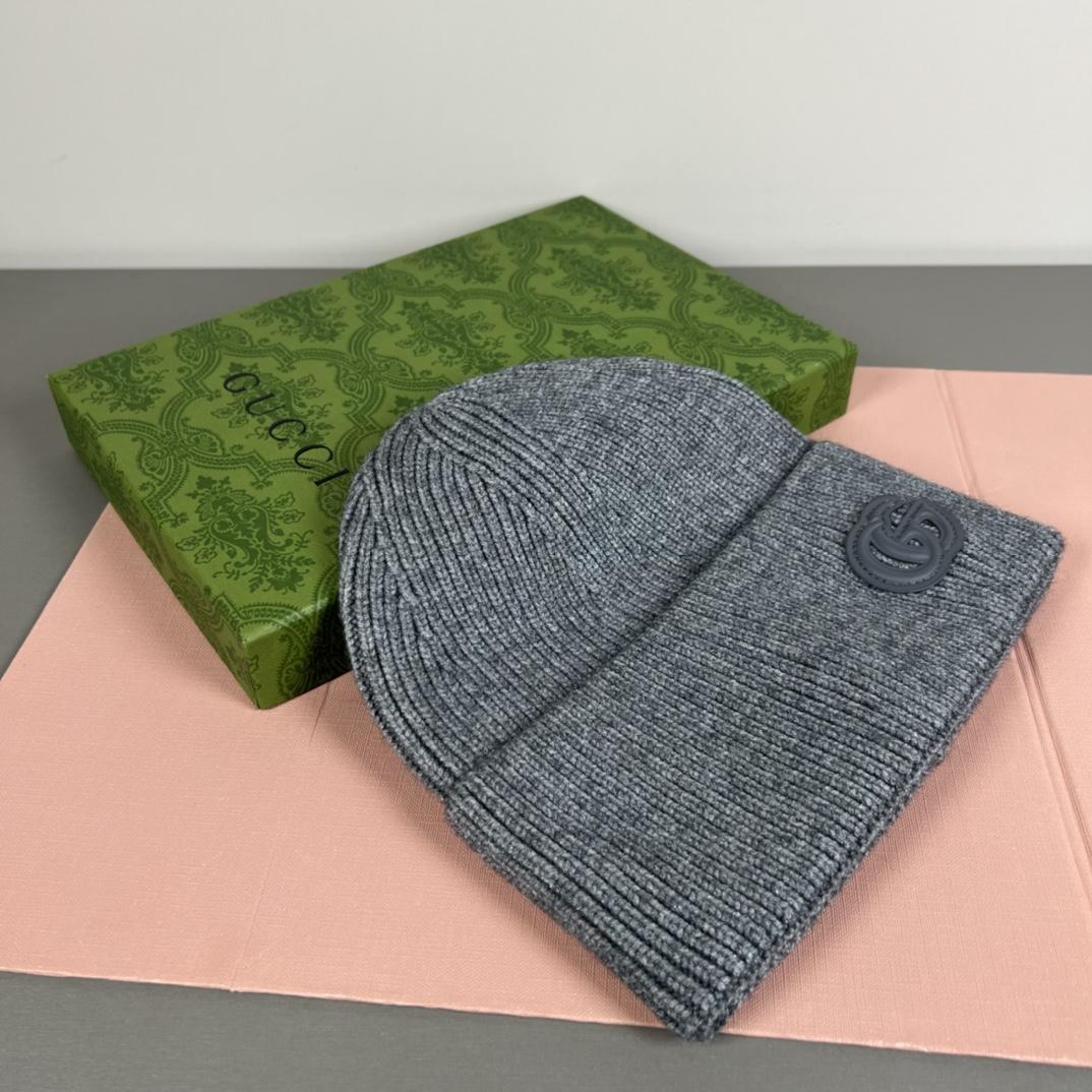 Gucci Cashmere Hat With Patch - DesignerGu