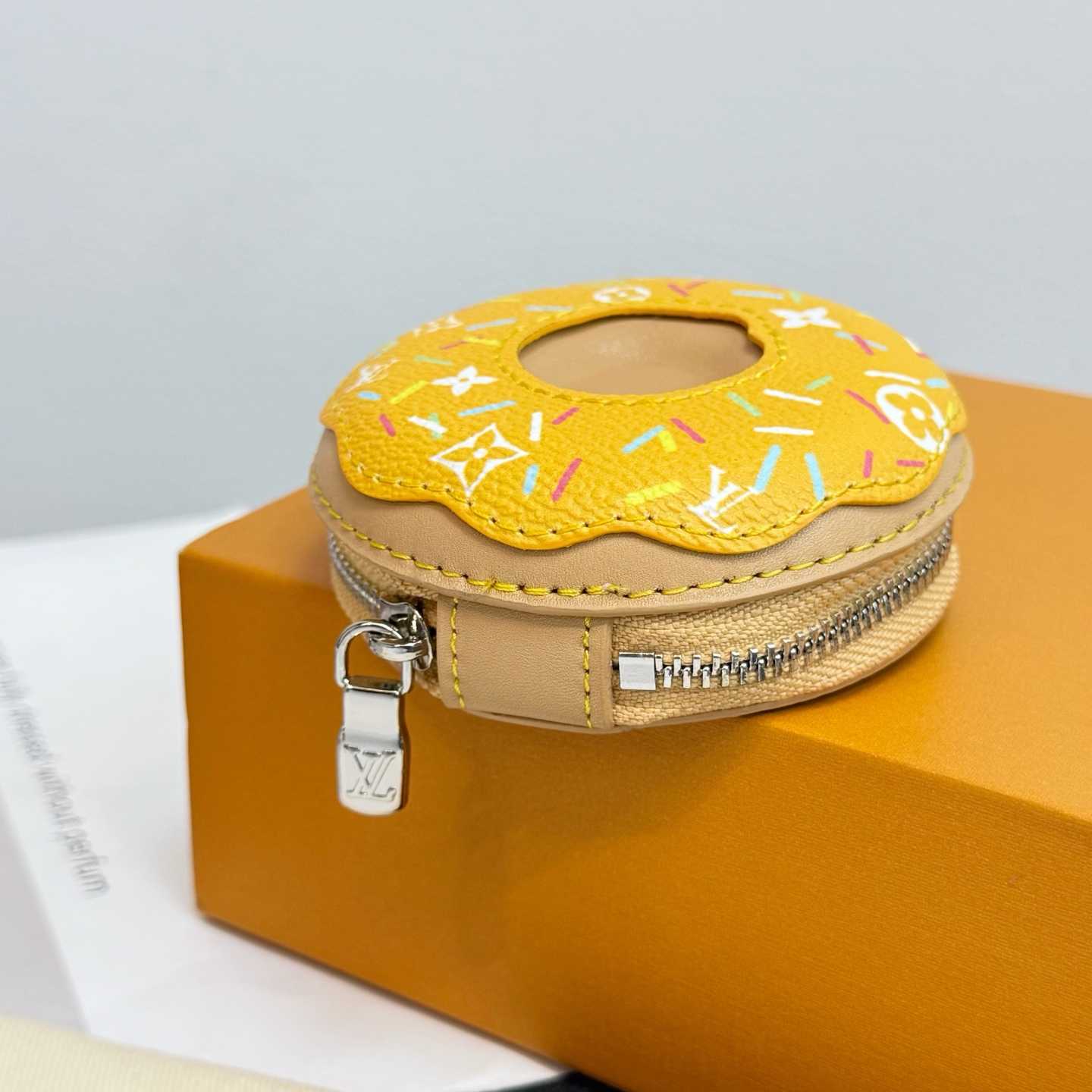 Louis Vuitton LV Donut Bag Charm    - DesignerGu