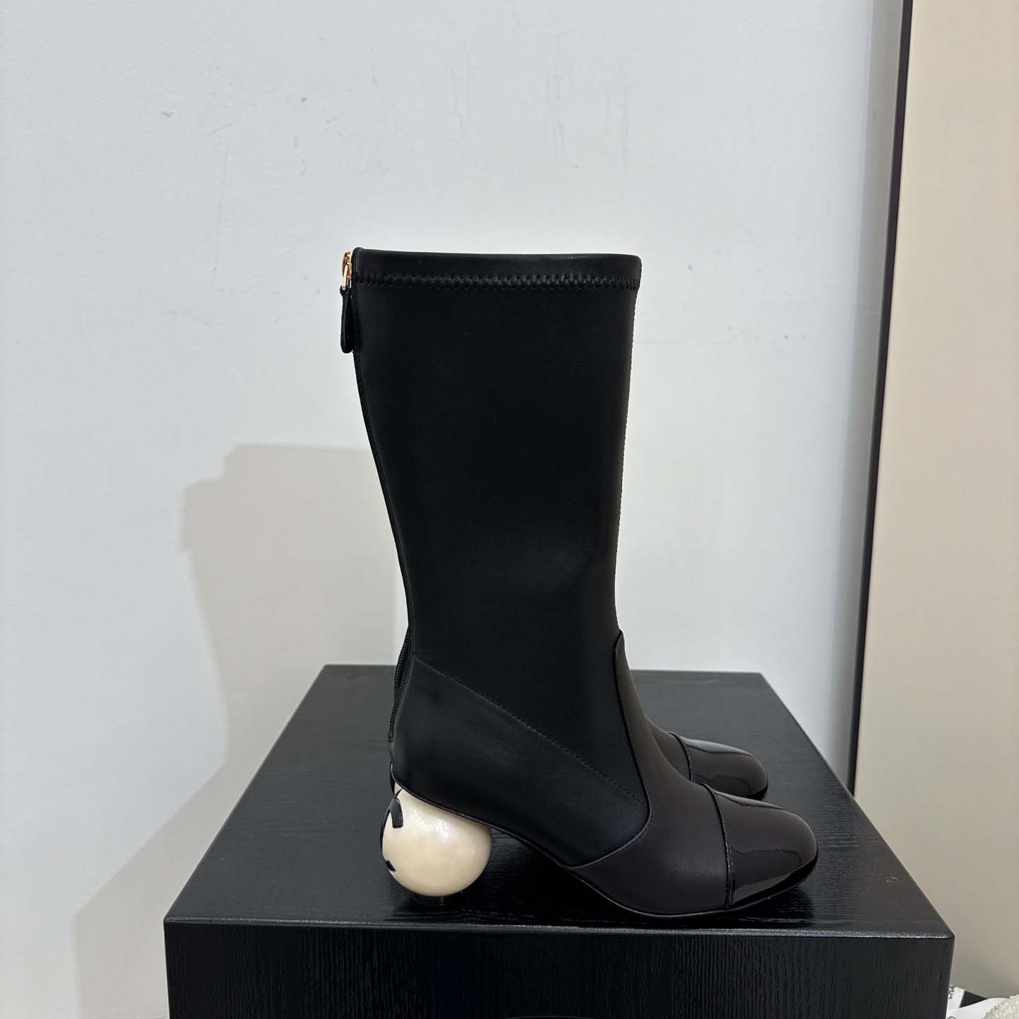 Chanel Mid-calf boots - DesignerGu