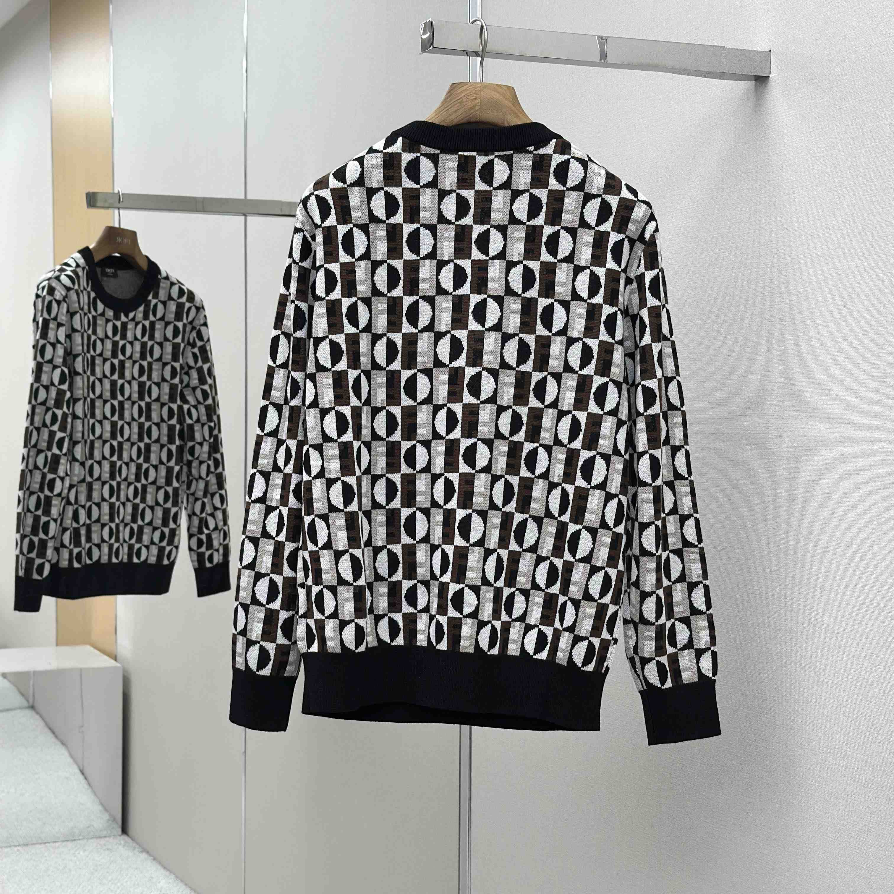 Fendi Multicolour Wool Jumper - DesignerGu