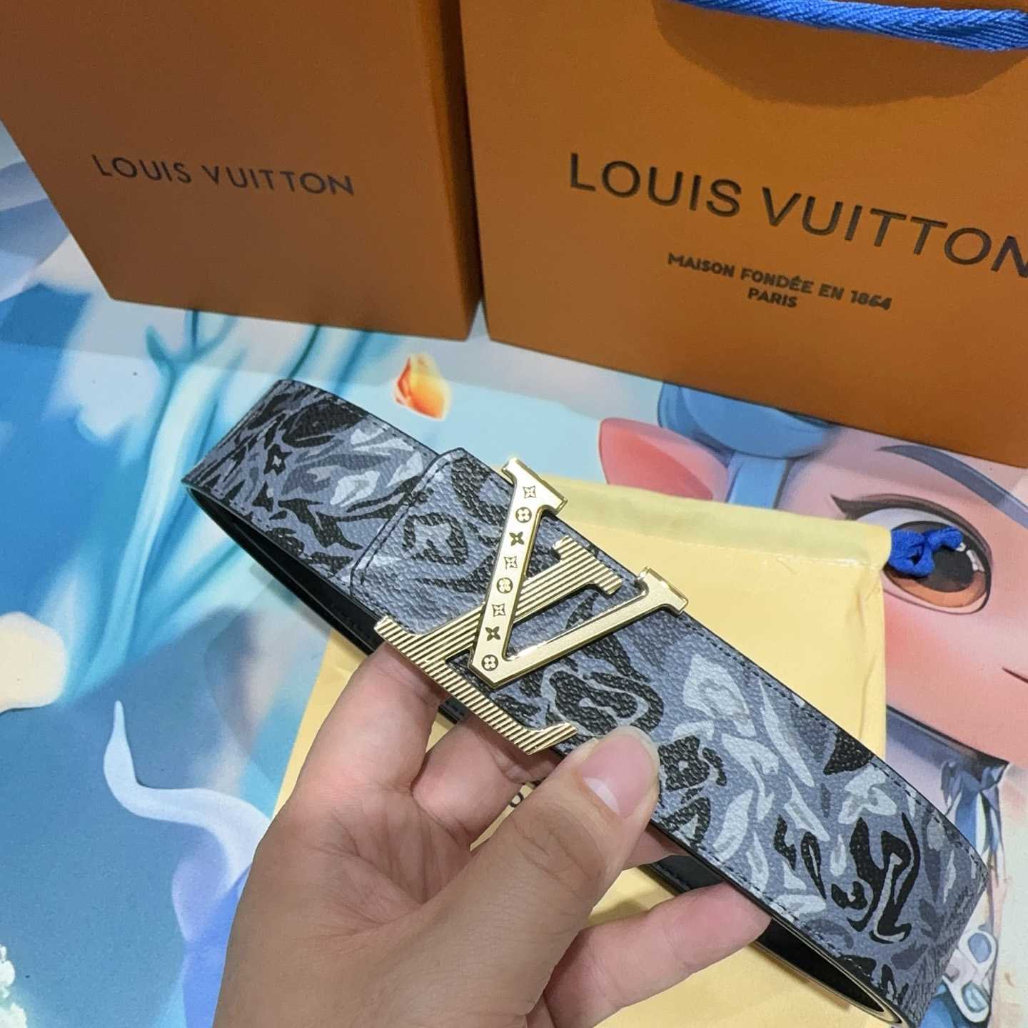Louis Vuitton 40mm Reversible Belt  - DesignerGu