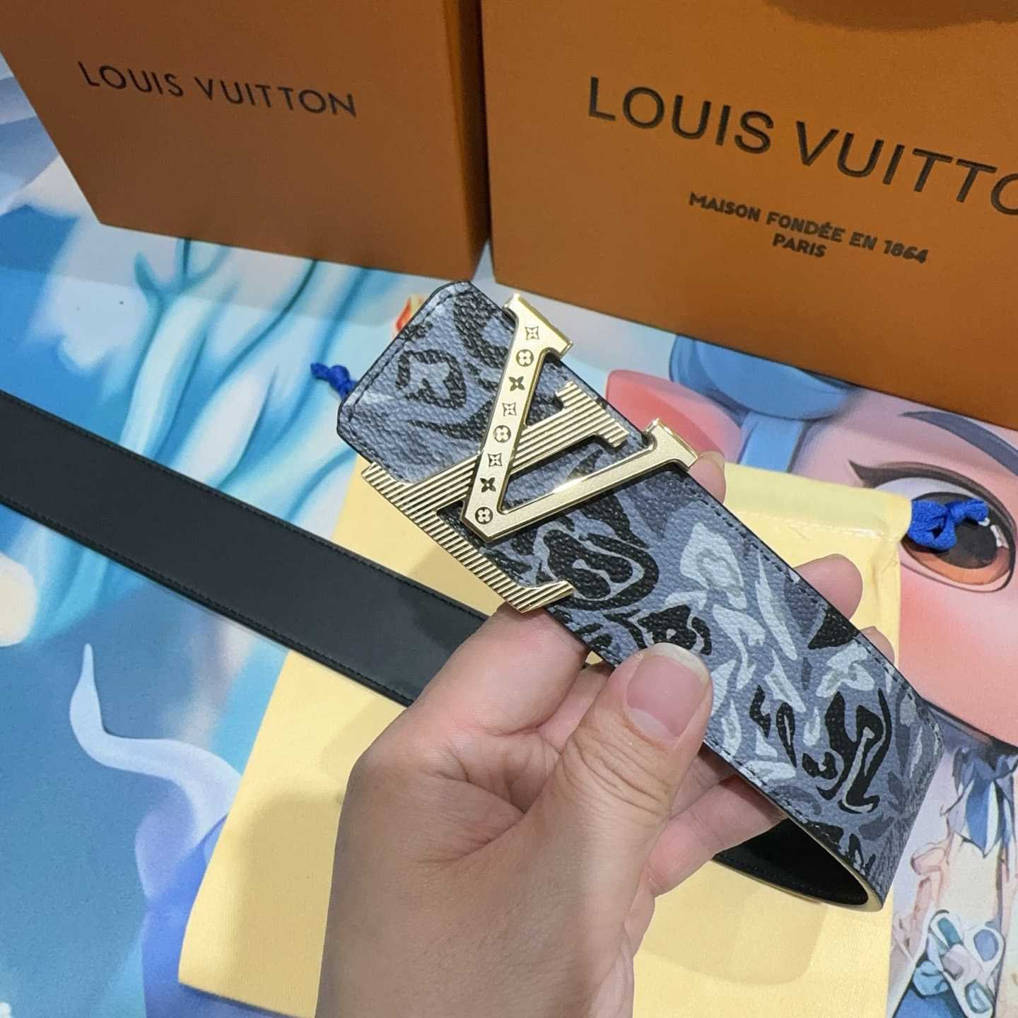 Louis Vuitton 40mm Reversible Belt  - DesignerGu
