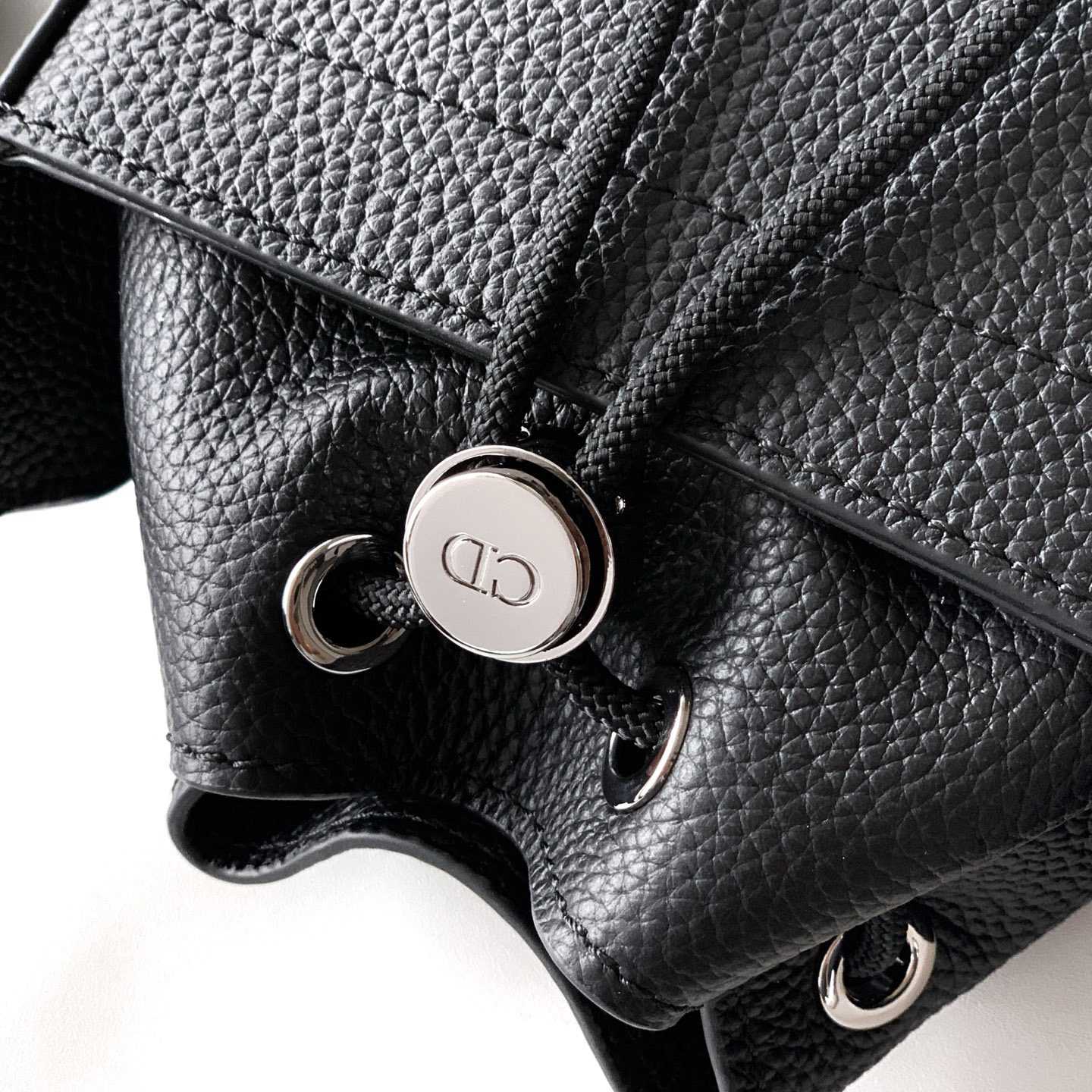 Dior Mini Bucket Bag  - DesignerGu