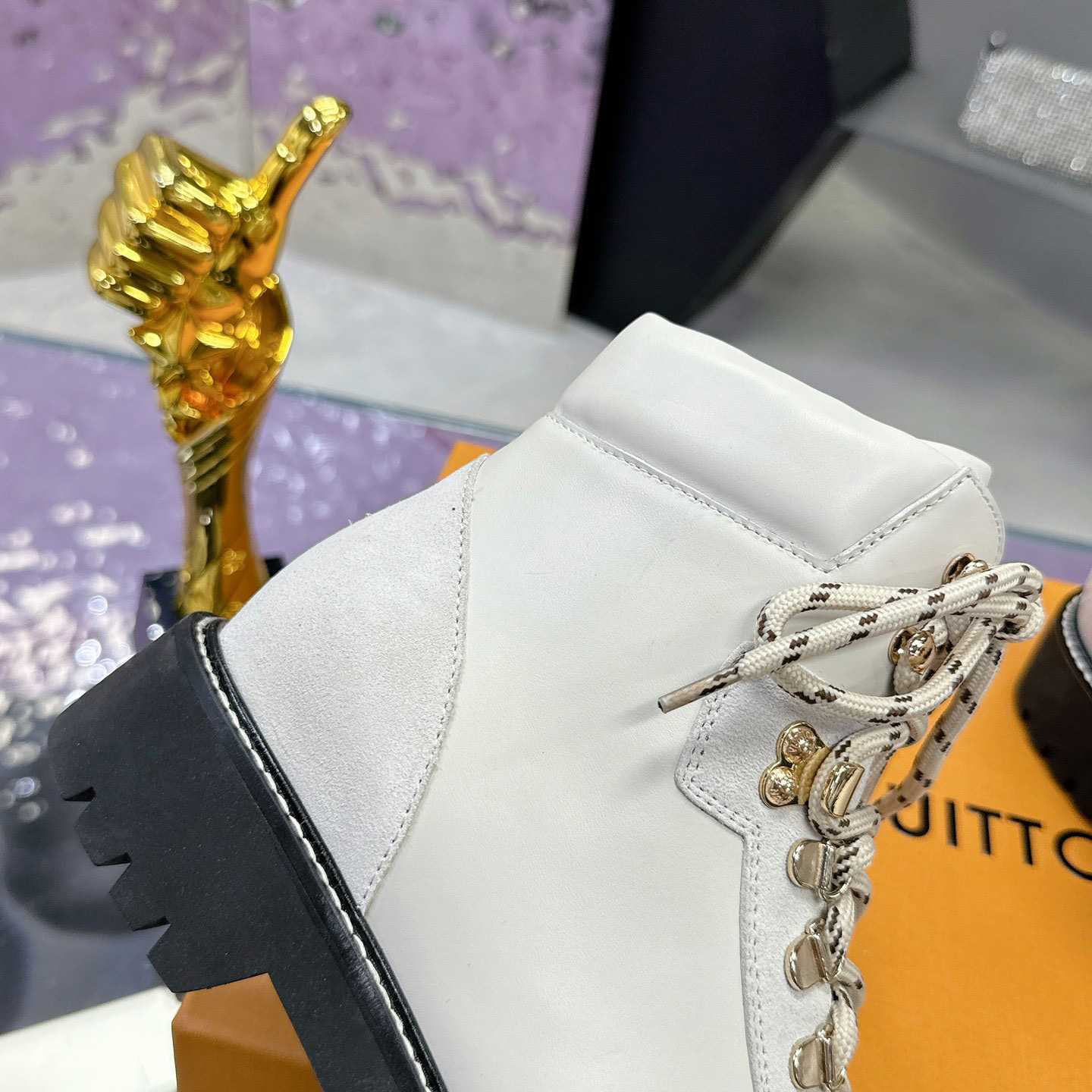 Louis Vuitton Territory Flat Ranger     1ACICS - DesignerGu