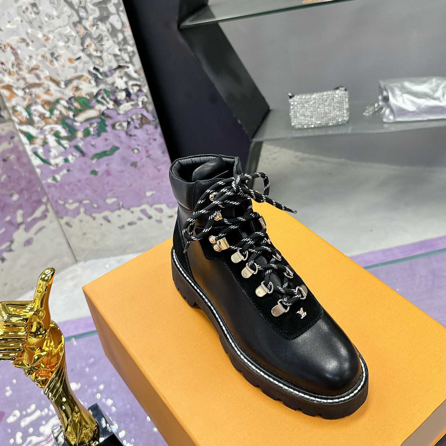 Louis Vuitton Territory Flat Ranger     1ACIBW - DesignerGu