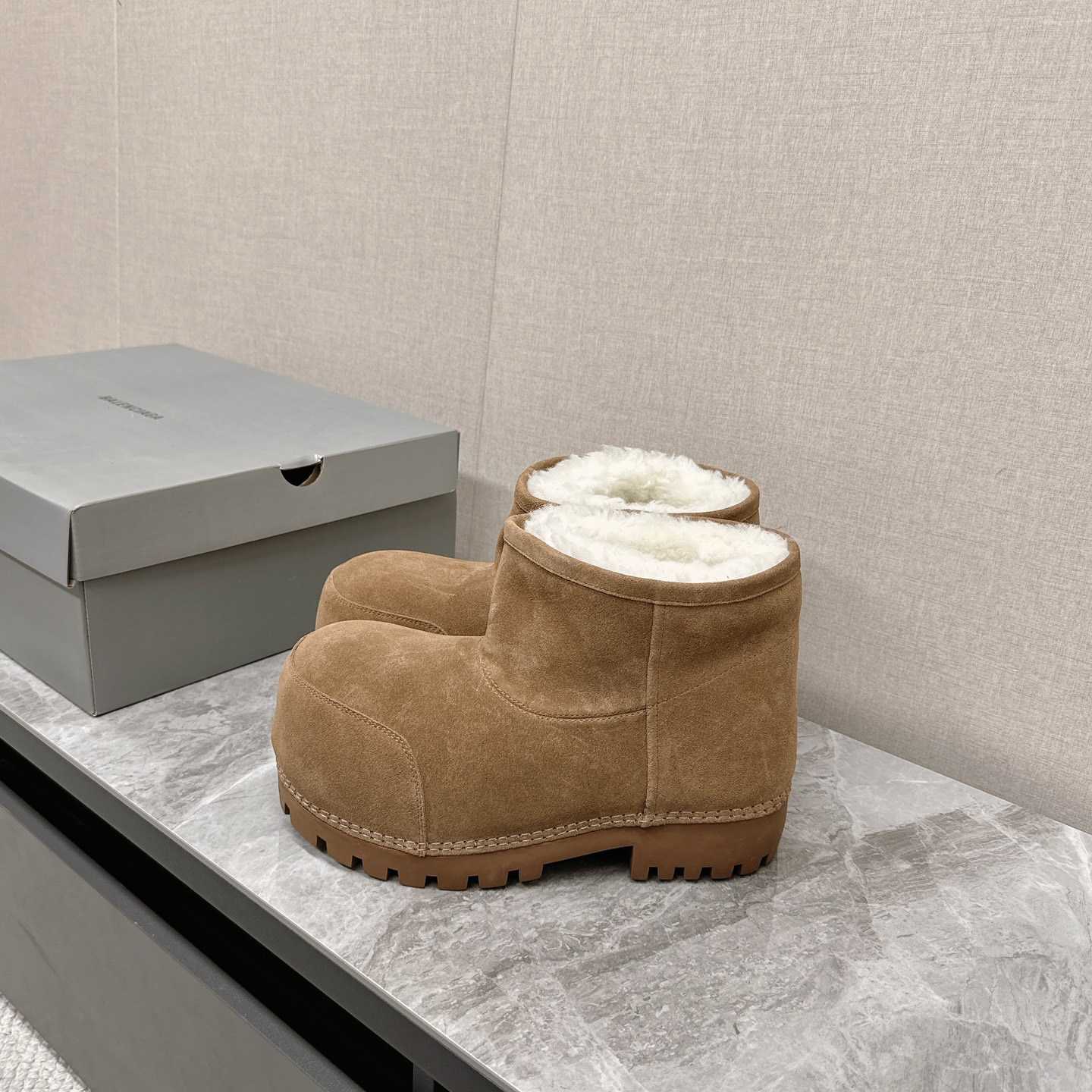 Balenciaga Alaska boots Balenciaga Alaska boots - DesignerGu