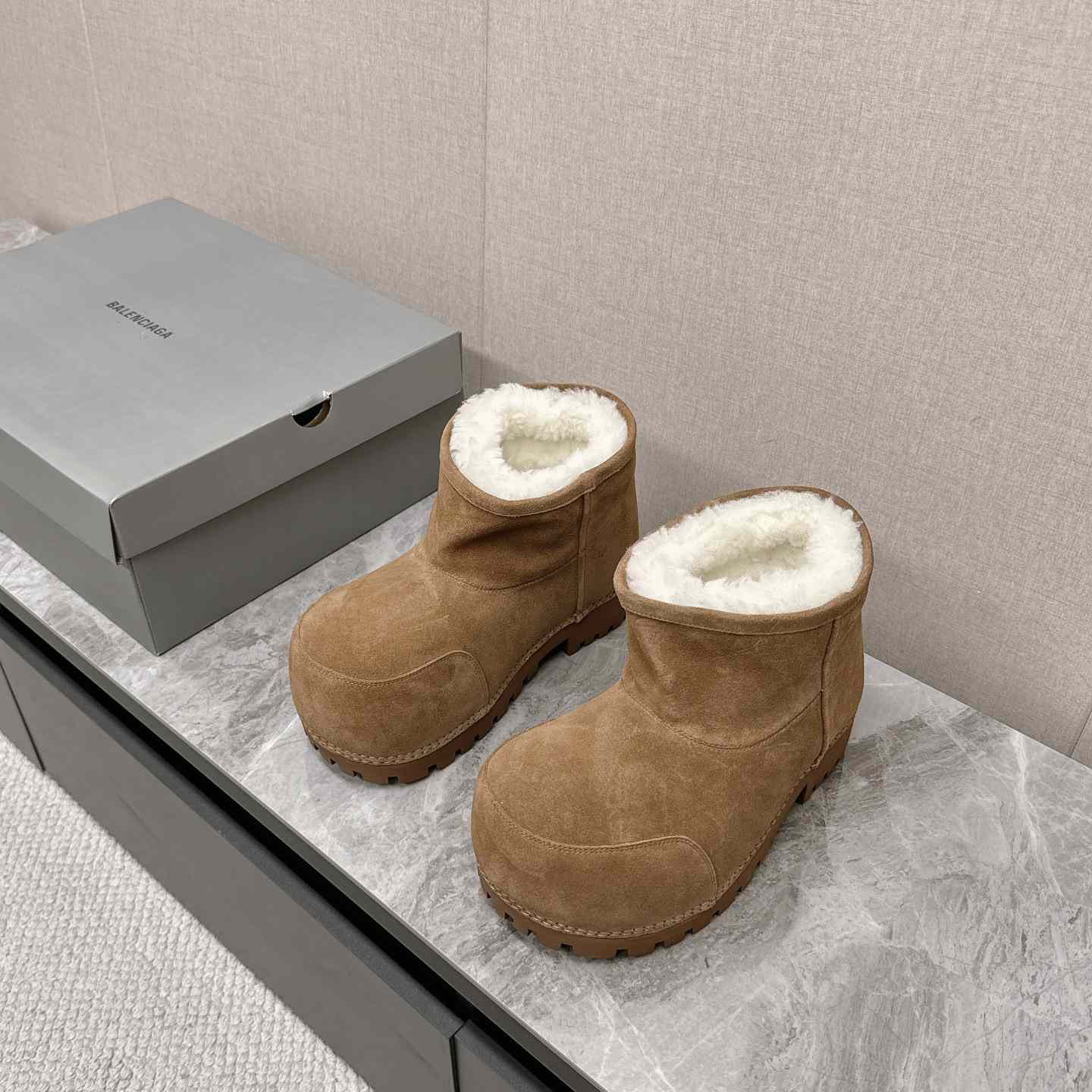 Balenciaga Alaska boots - DesignerGu