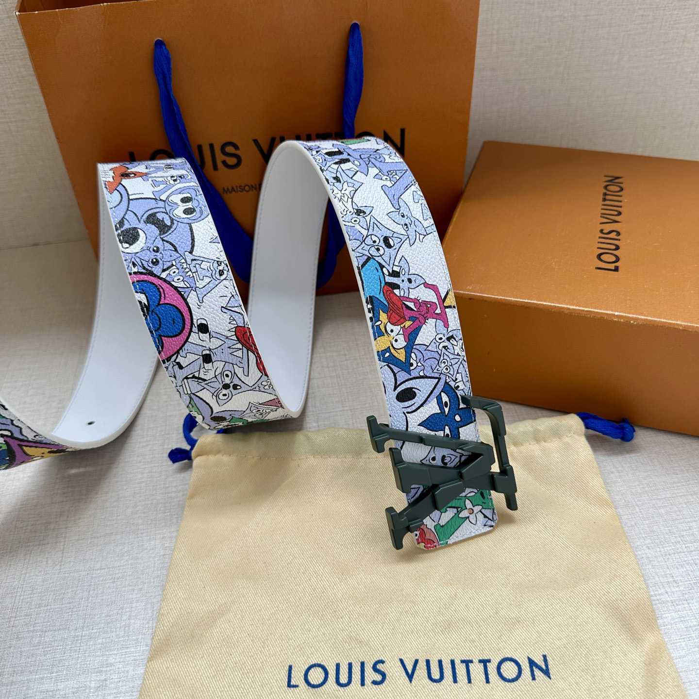 Louis Vuitton LV Initiales 40mm Reversible Belt   - DesignerGu