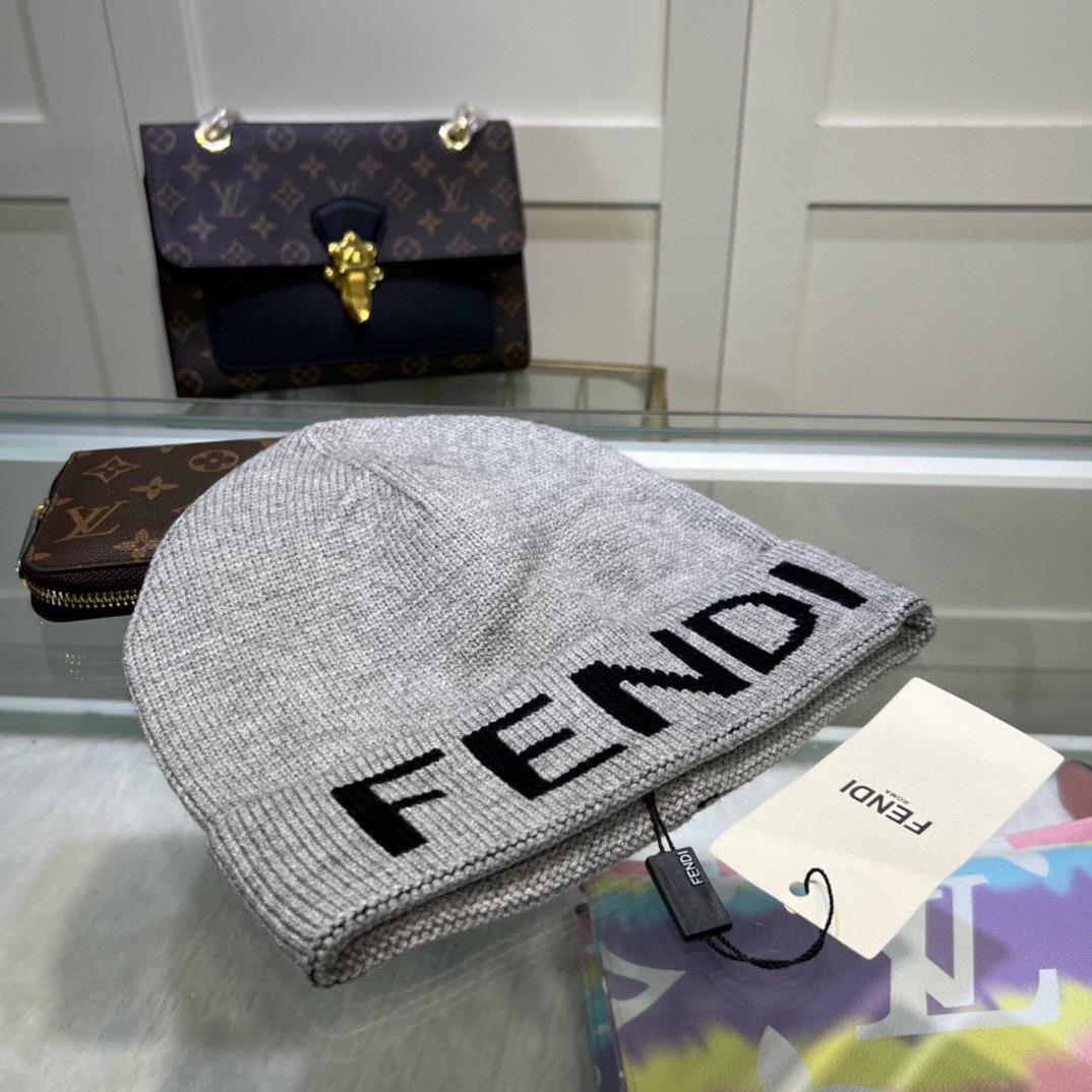 Fendi Beanie - DesignerGu