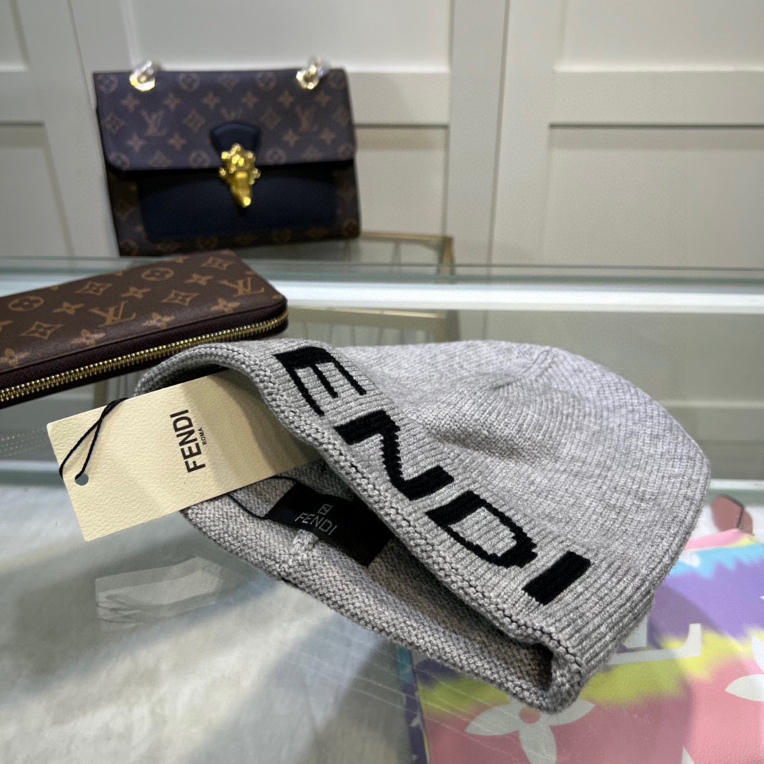 Fendi Beanie - DesignerGu
