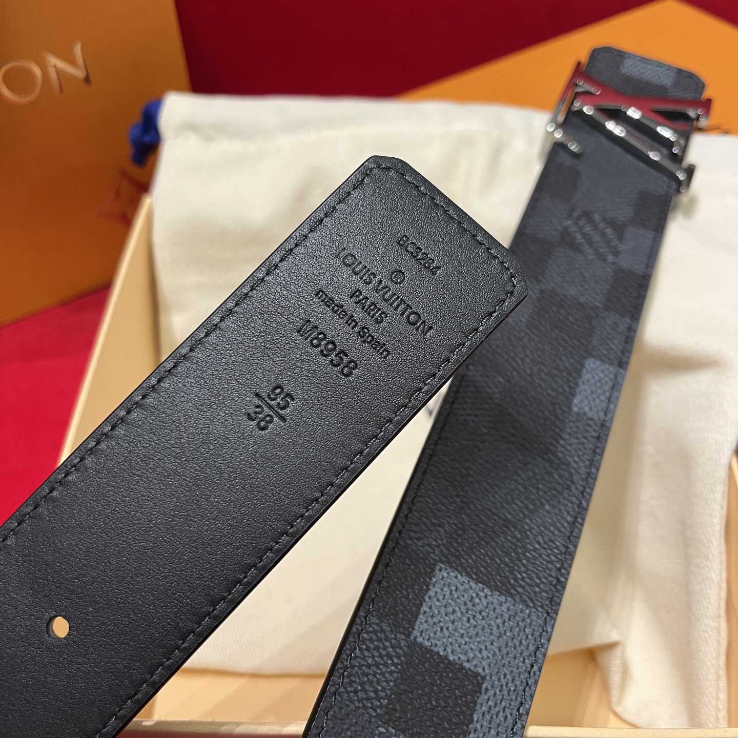 Louis Vuitton Reversible Belt - DesignerGu