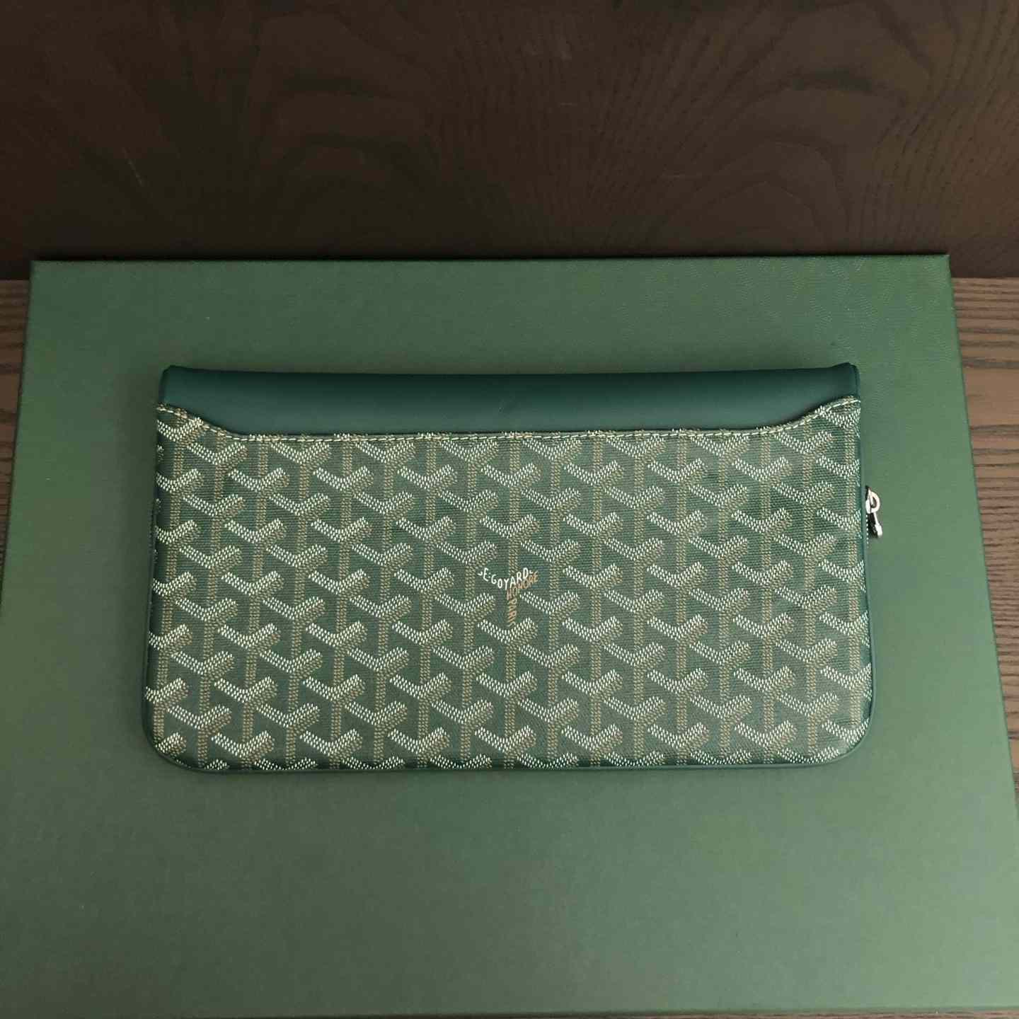 Goyard Sainte-Marie MM Clutch - DesignerGu