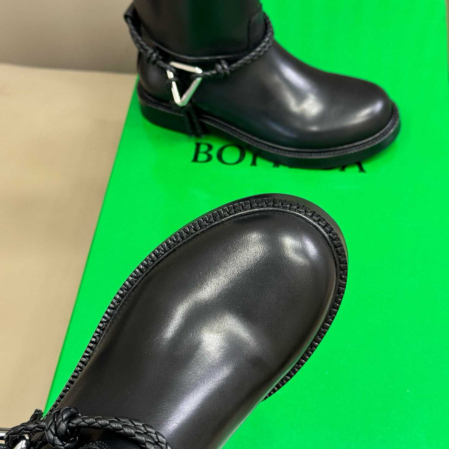 Bottega Veneta James Boot - DesignerGu
