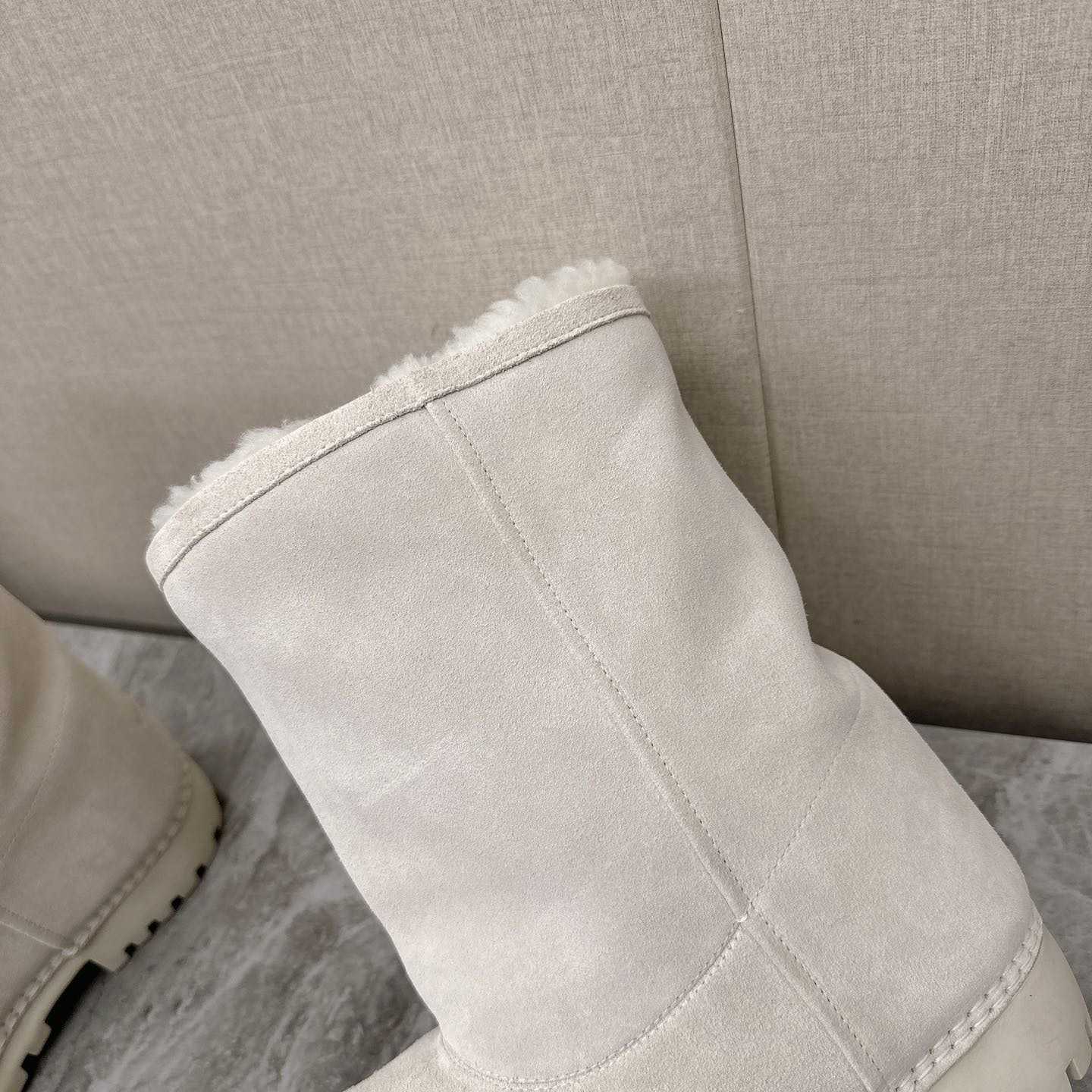 Balenciaga Alaska Fur High Boots - DesignerGu