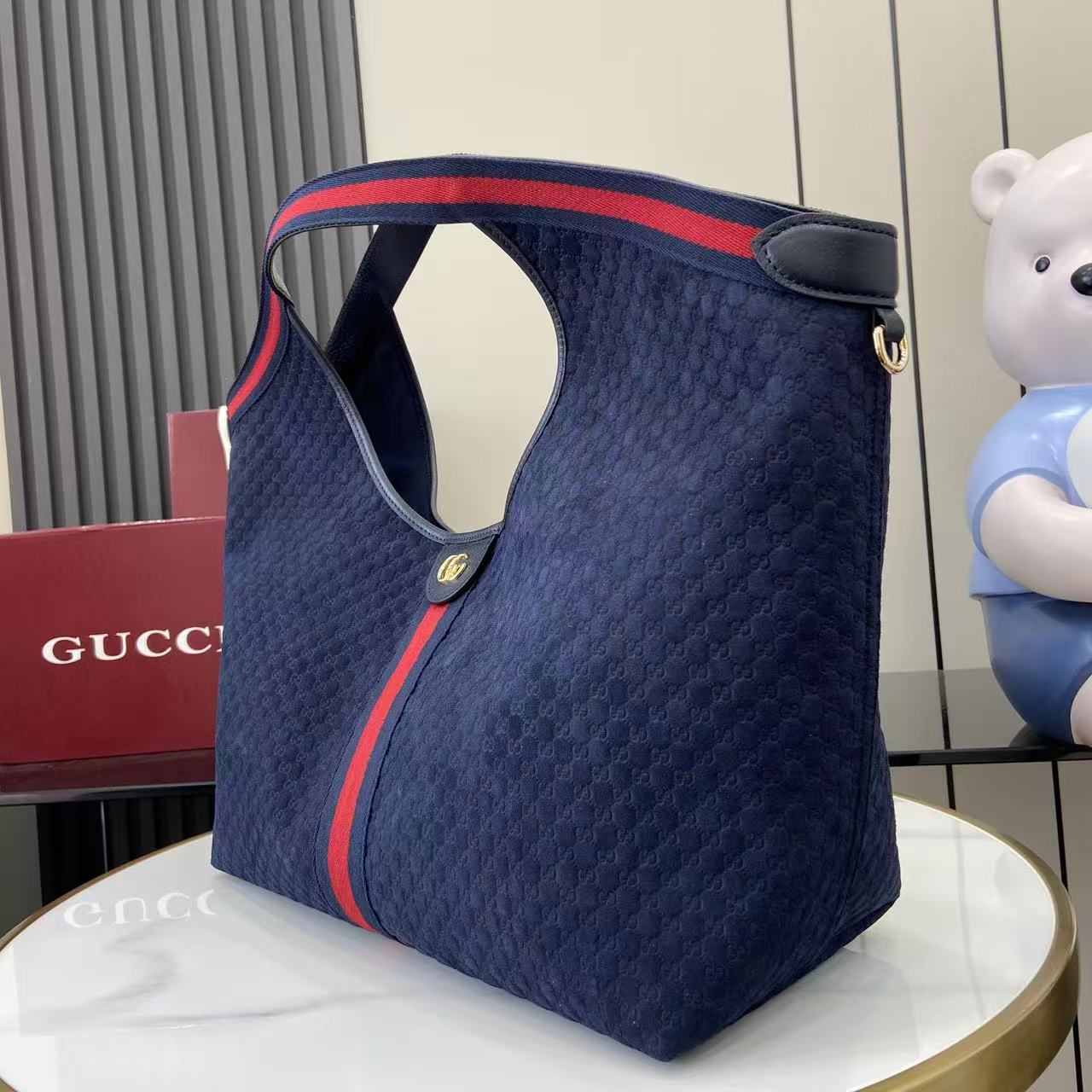 Gucci Giglio Large Tote Bag - DesignerGu
