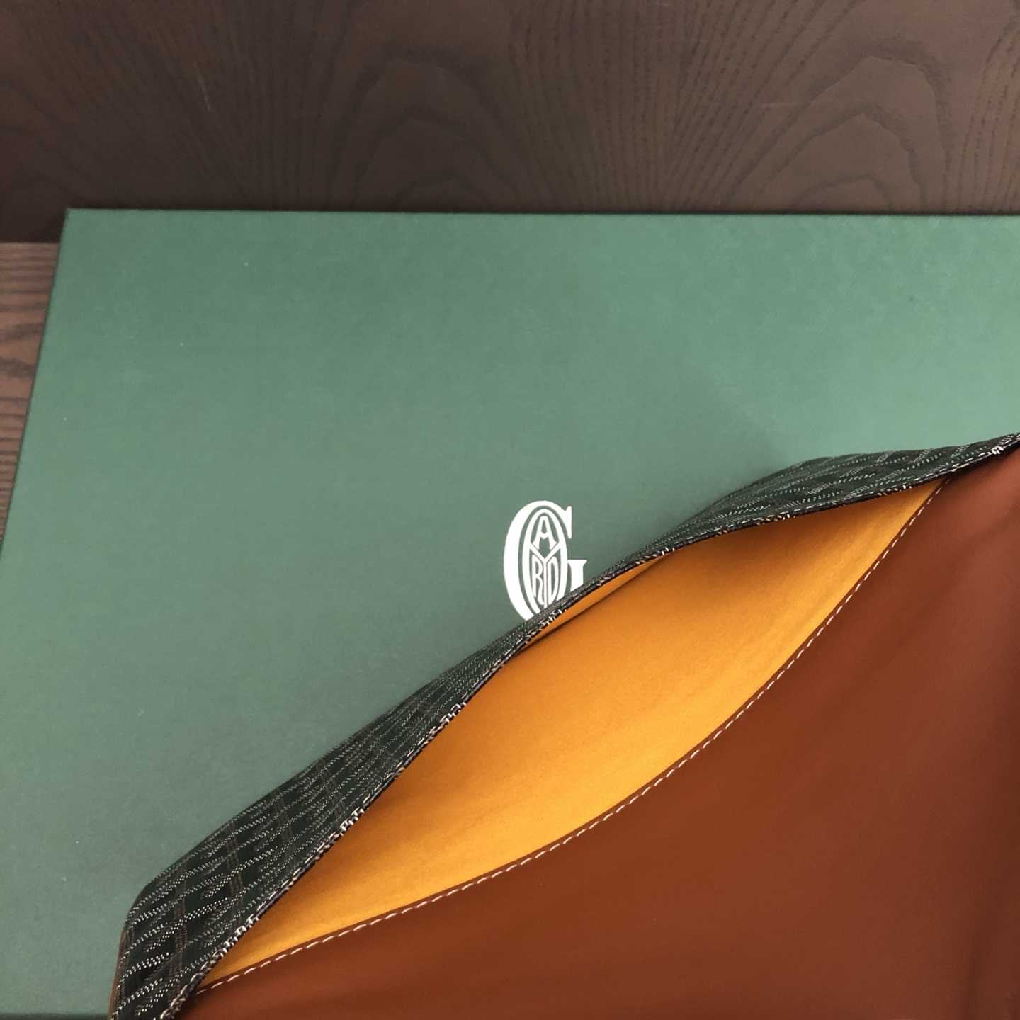 Goyard Sainte-Marie MM Clutch - DesignerGu