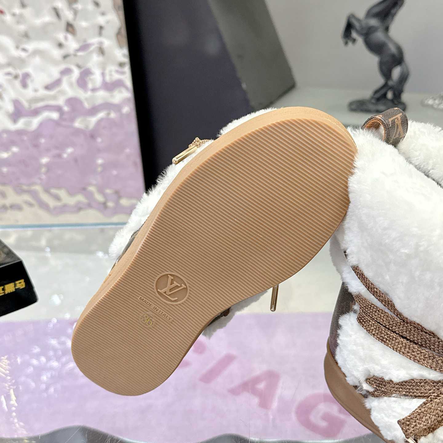 Louis Vuitton LV Cloud Lace-Up Ankle Boot Sneaker  1AIV37 - DesignerGu