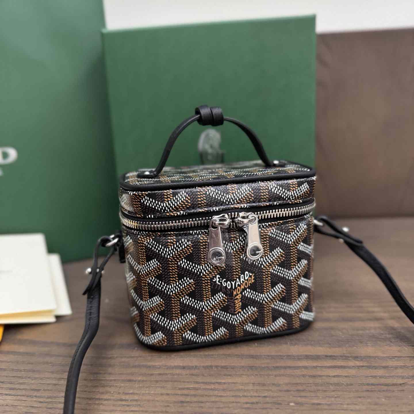 Goyard Muse Nano Vanity - DesignerGu