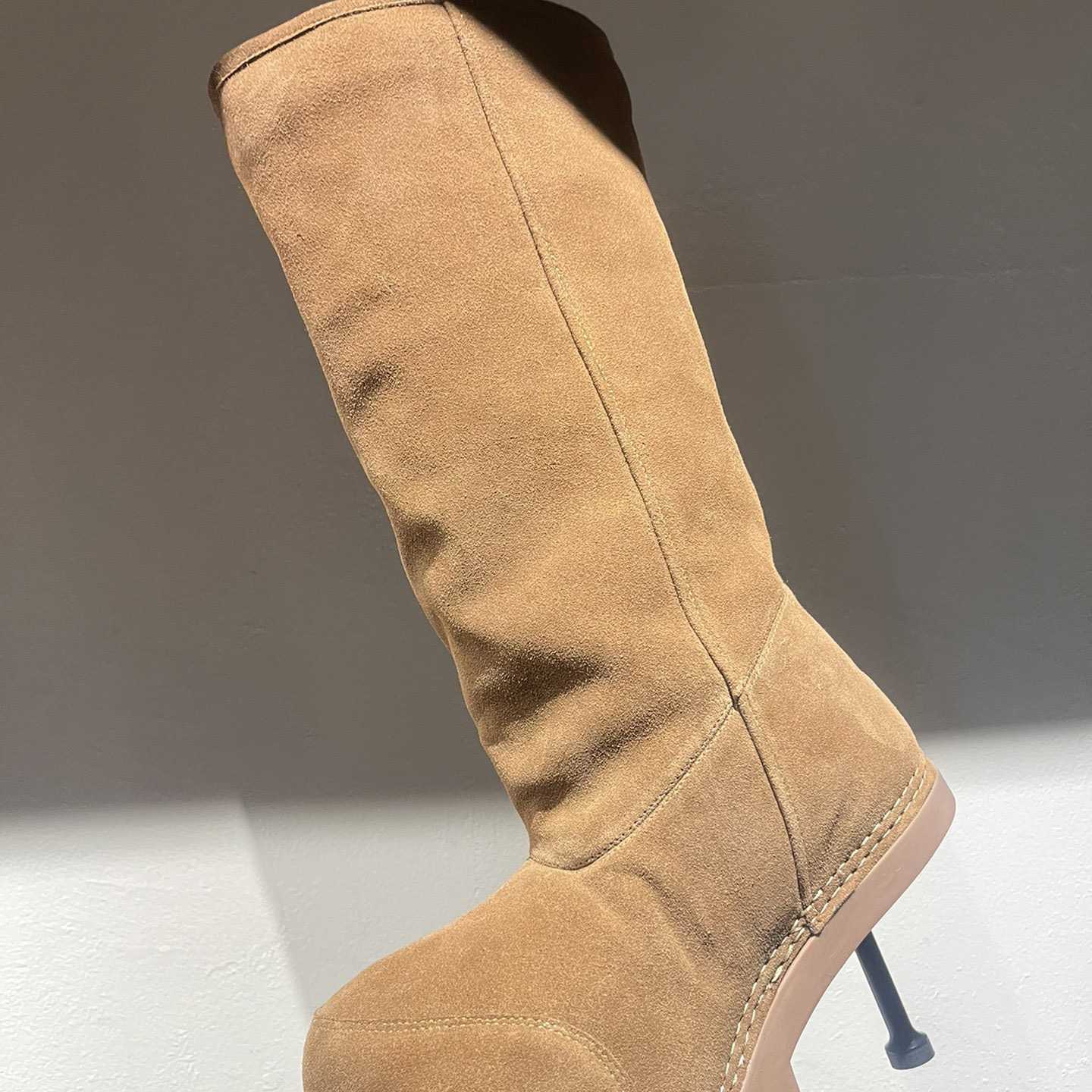 Balenciaga Alaska Fur High Boots - DesignerGu