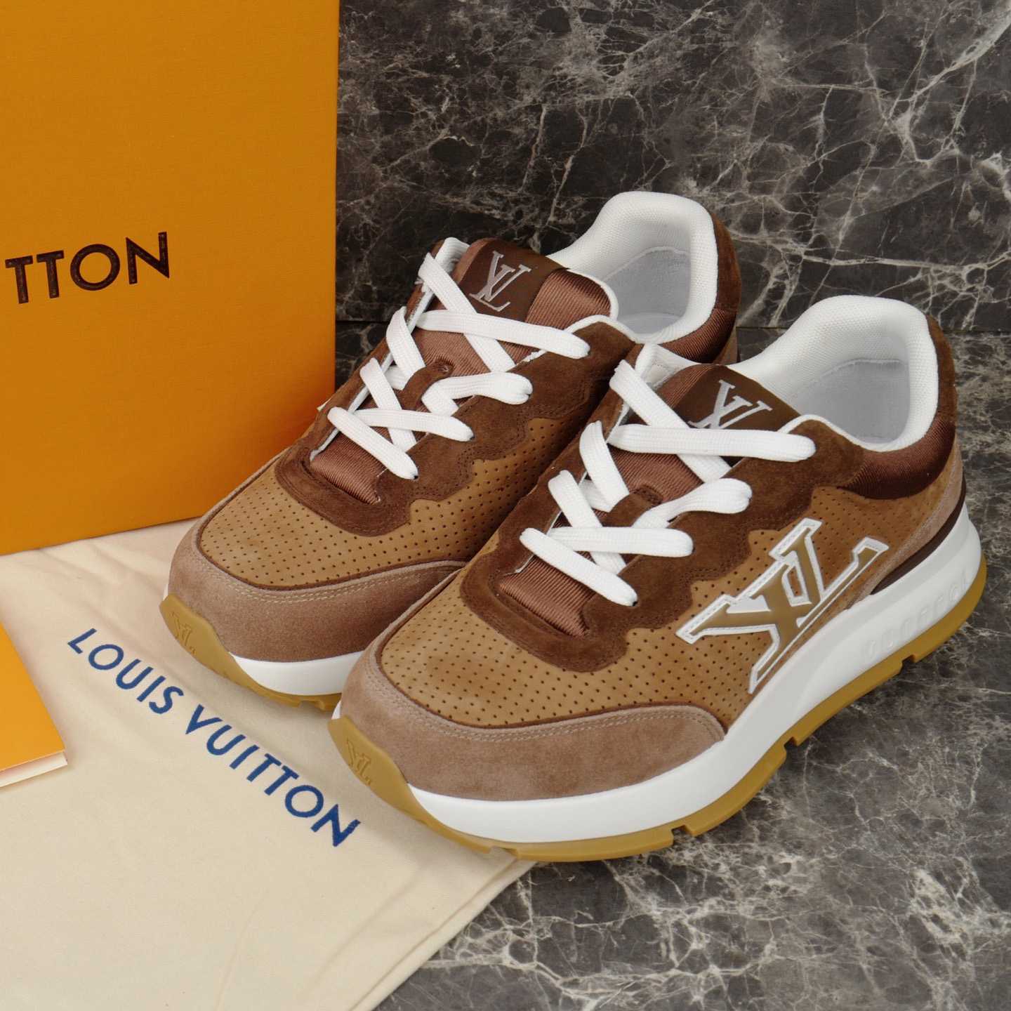 Louis Vuitton LV Classic Sneaker   1AIOJ3 - DesignerGu