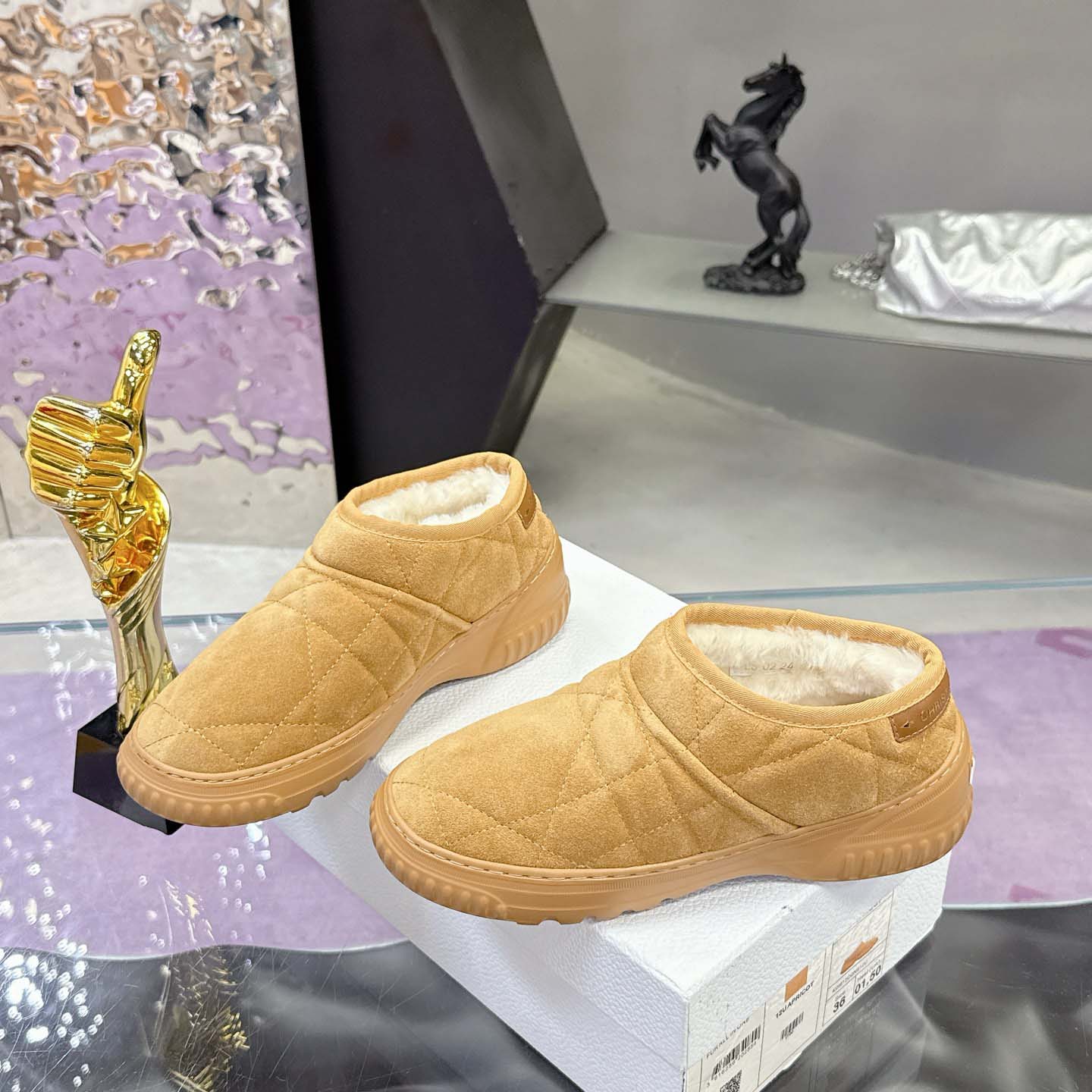 Dior Frost Low Ankle Boot - DesignerGu