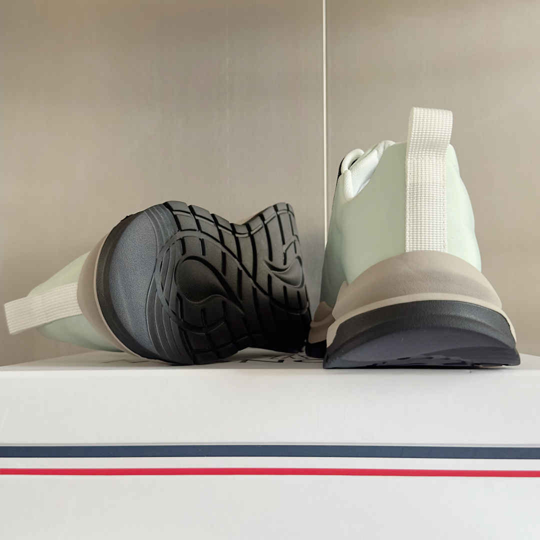 Moncler Sneakers - DesignerGu