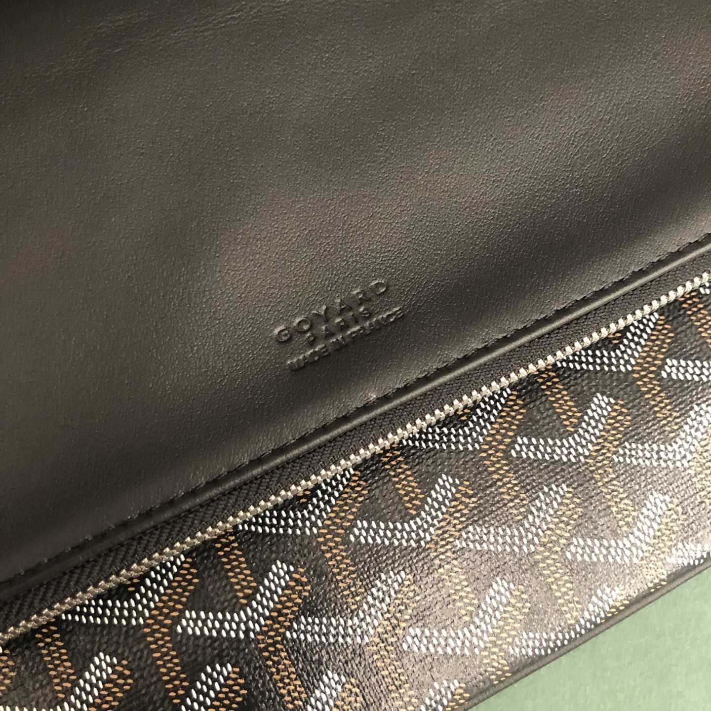 Goyard Sainte-Marie MM Clutch - DesignerGu