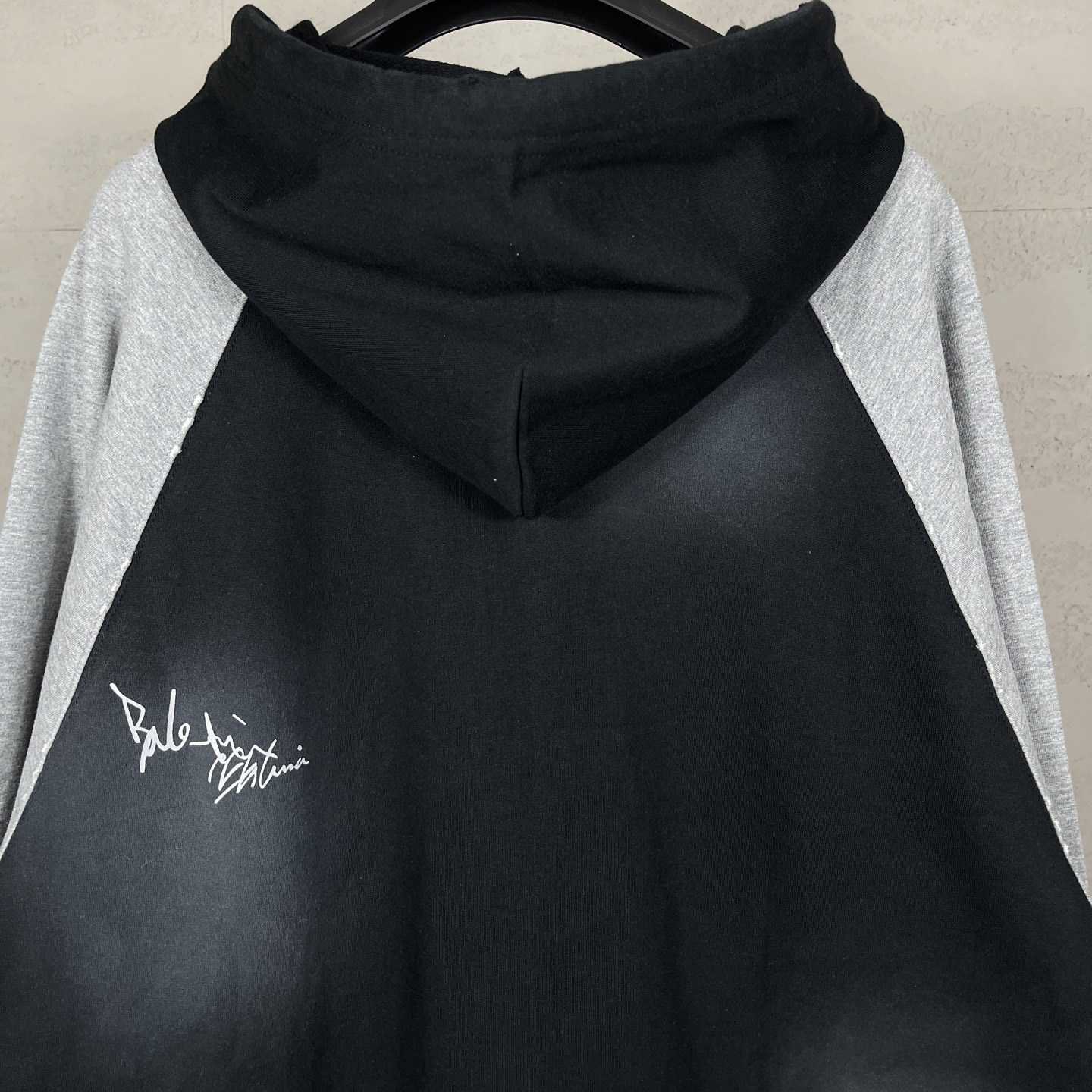 Balenciaga Banana Raglan Oversized Zip-Up Hoodie  - DesignerGu